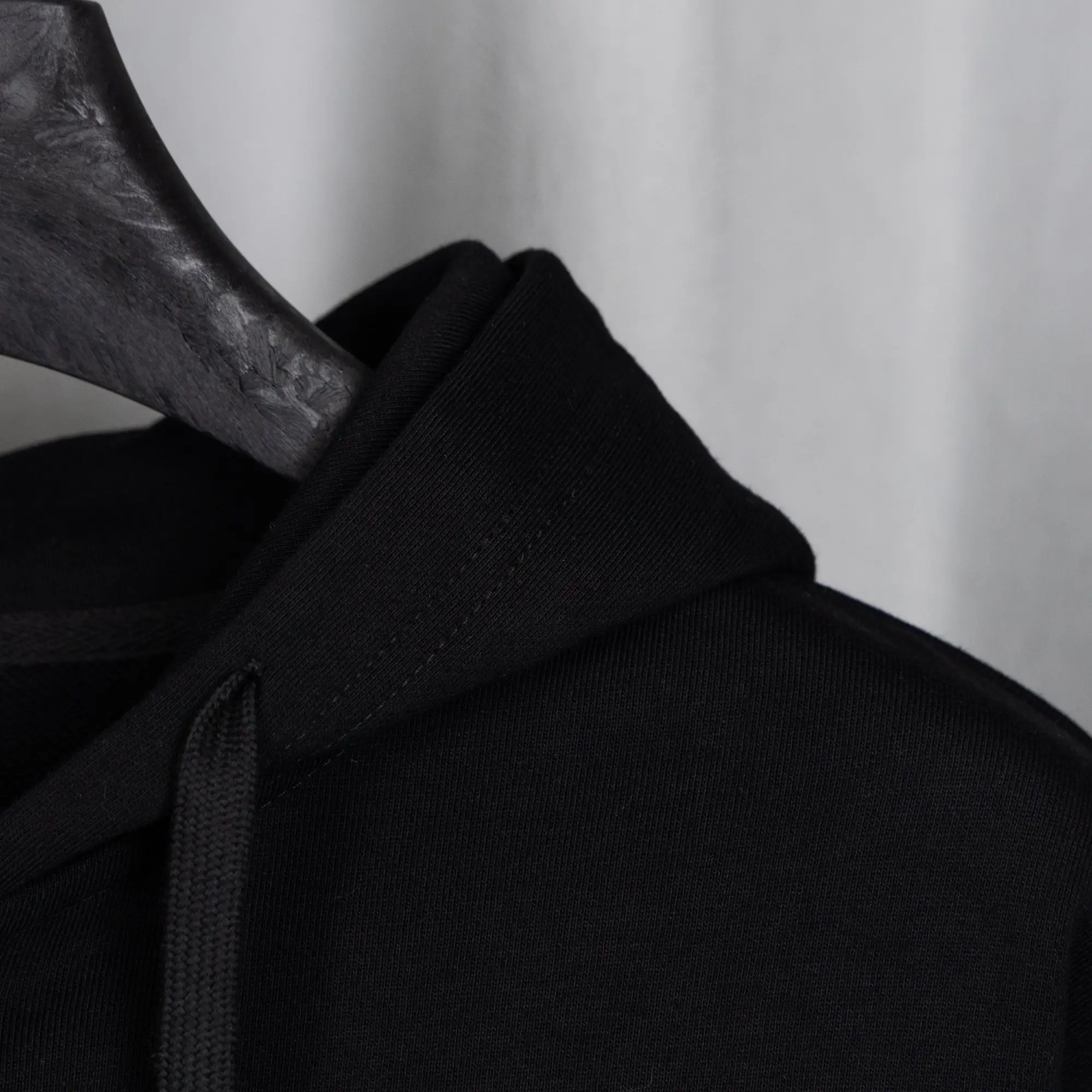 Logo Embroidery Zip-Up Hoodie D22519767 — view 18