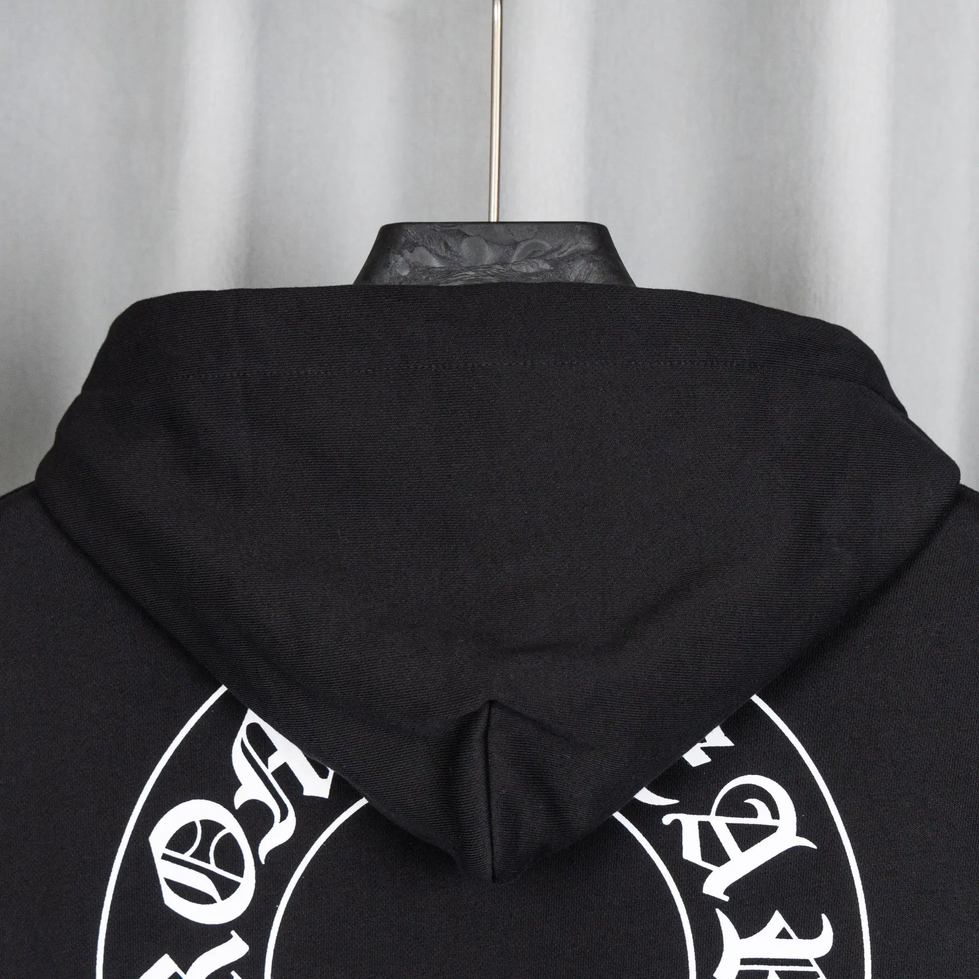 Embroidered Logo Zip-Up Hoodie D22519761 — view 5