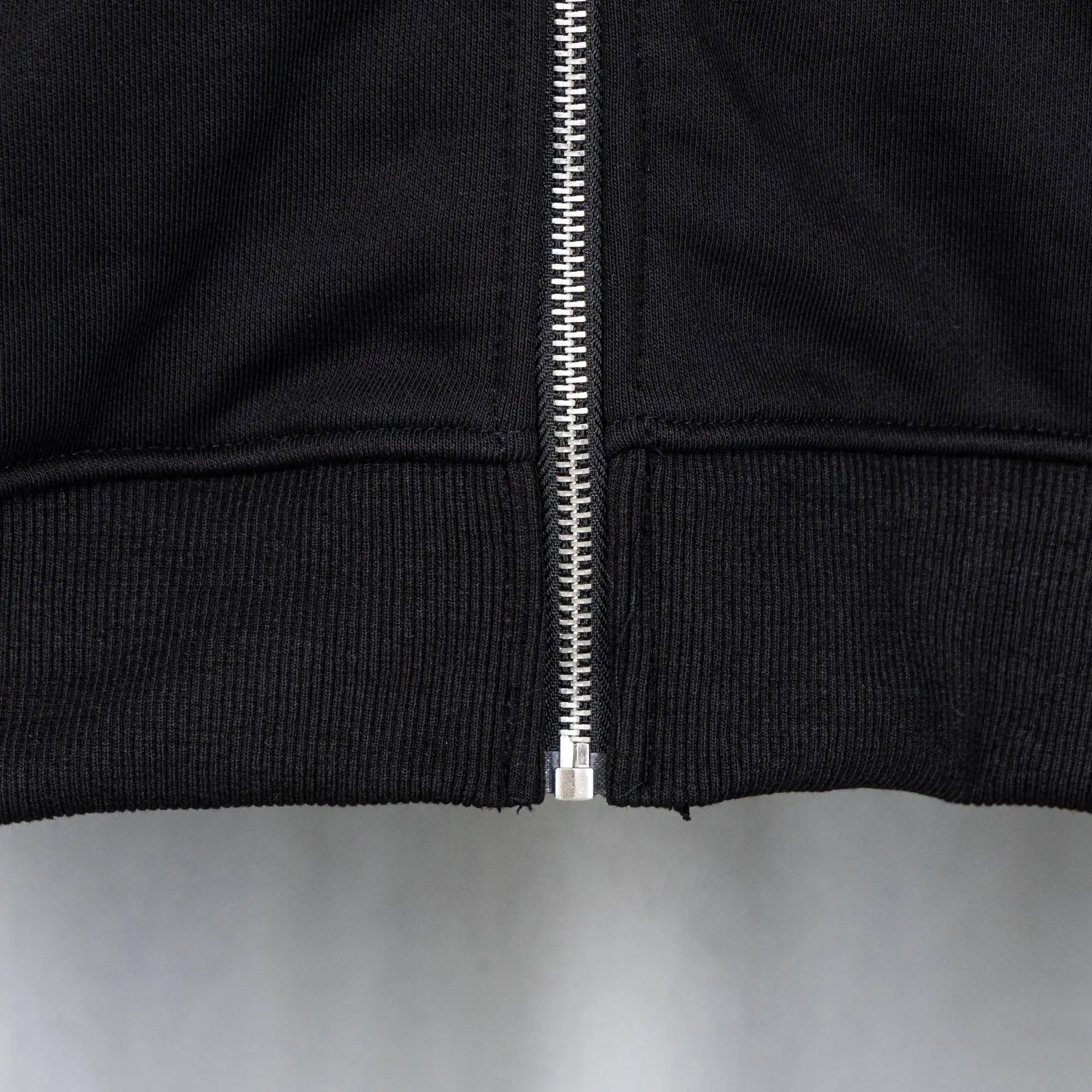 Embroidered Logo Zip-Up Hoodie D22519761 — view 9