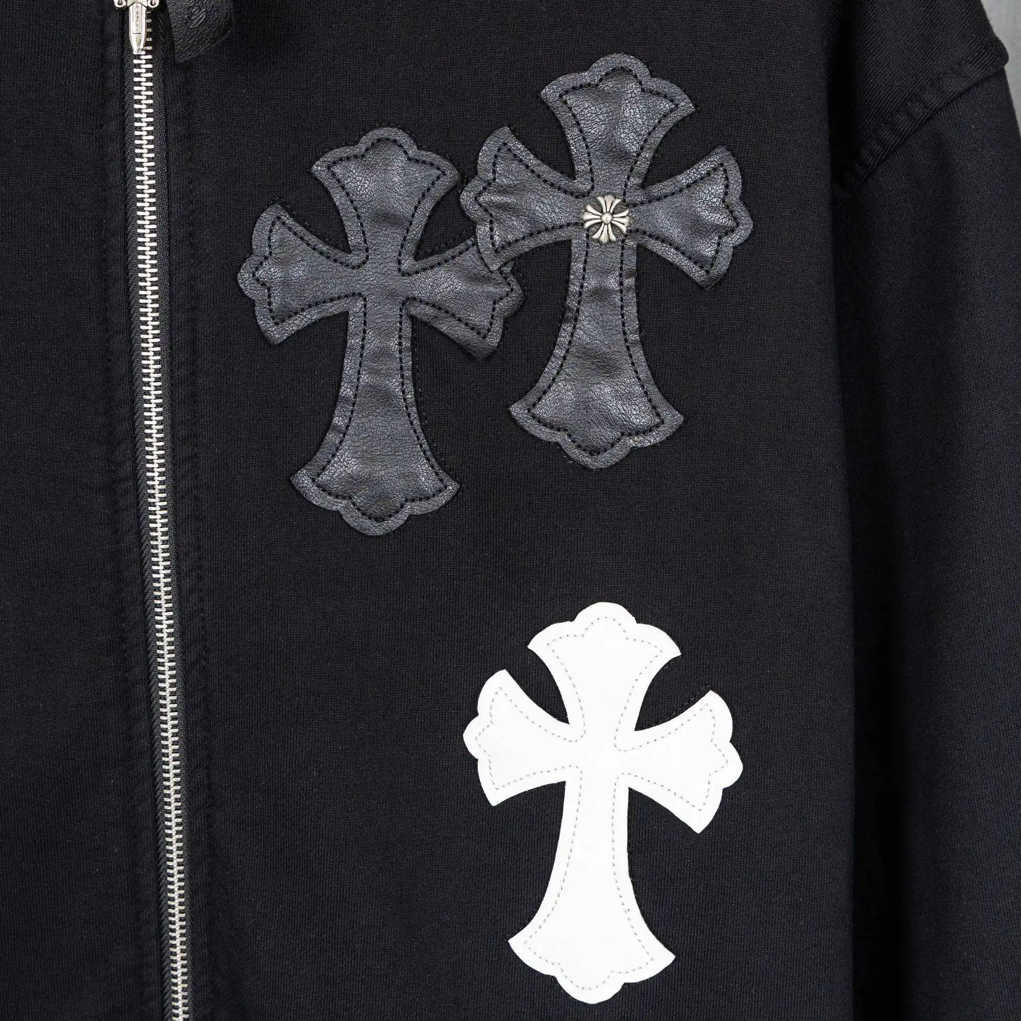 Appliquéd Embroidered Zip-Up Hoodie D23519759 — view 9