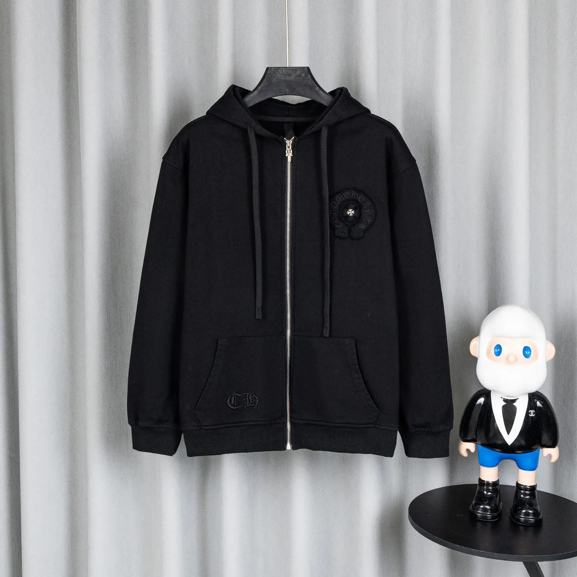 Logo-Appliqué Zip-Up Hoodie D23519760