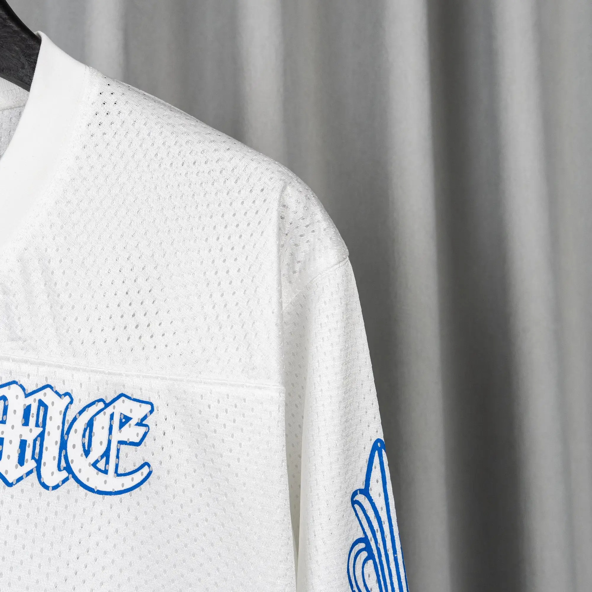 Logo-Print Mesh Hockey Jersey D16019755 — view 12