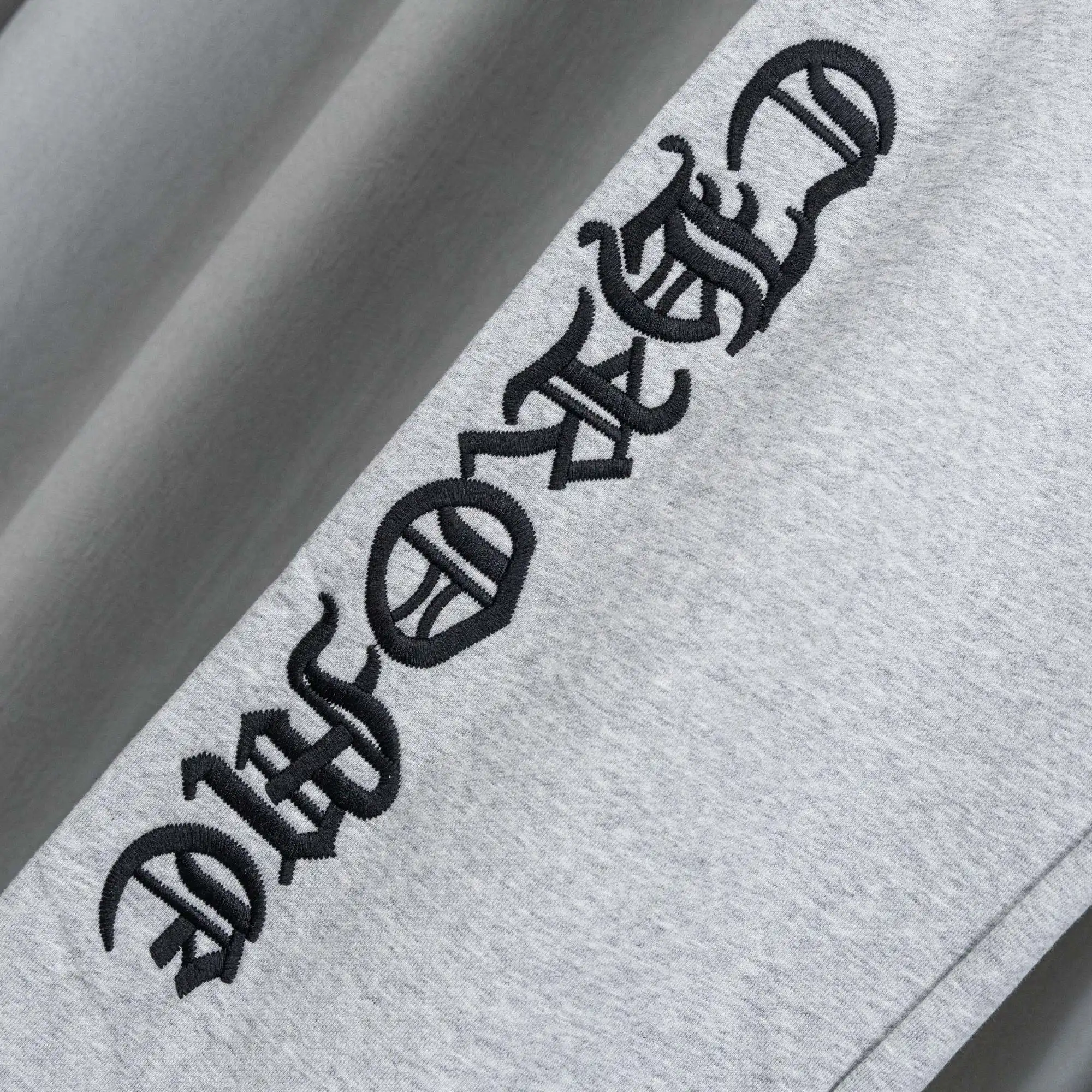 Logo-Print Cotton-Blend Sweatpants D19019757 — view 4