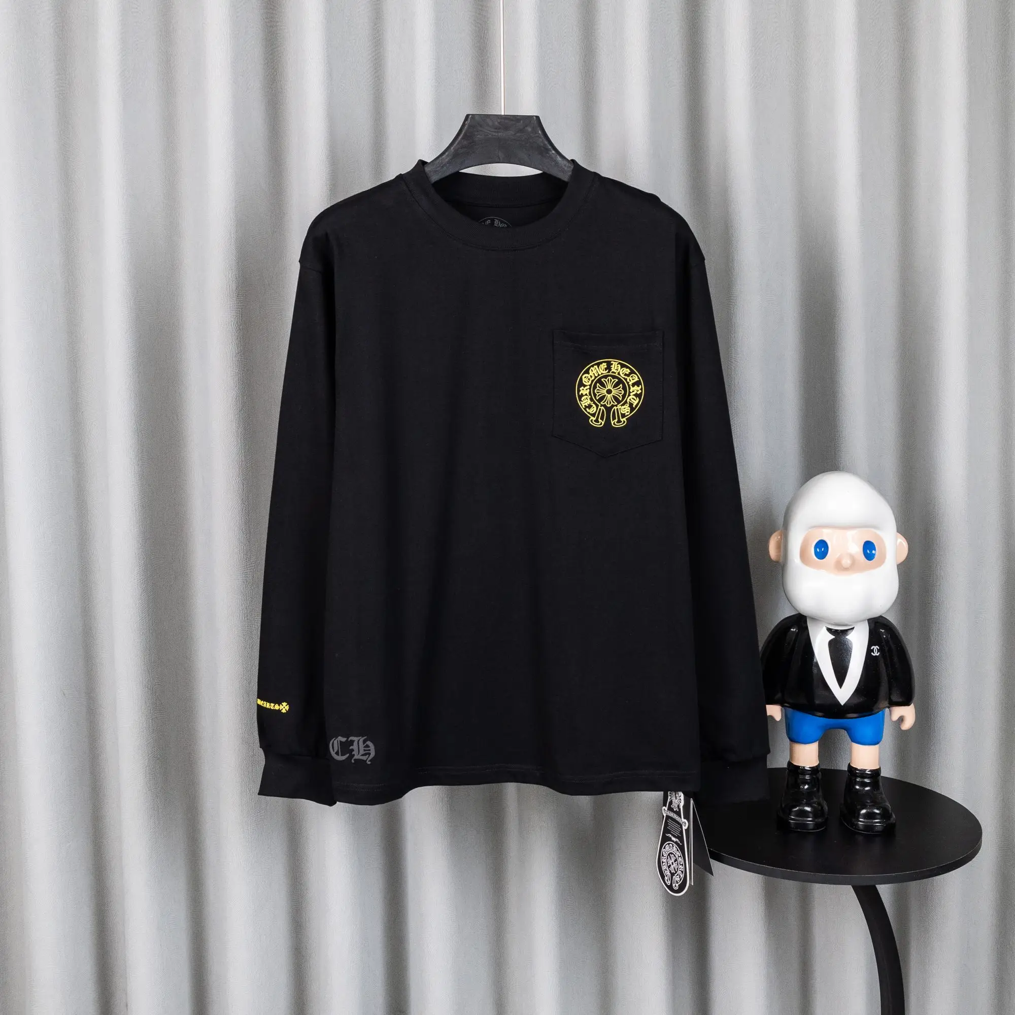 Logo-Print Cotton Long-Sleeve T-Shirt D16019738