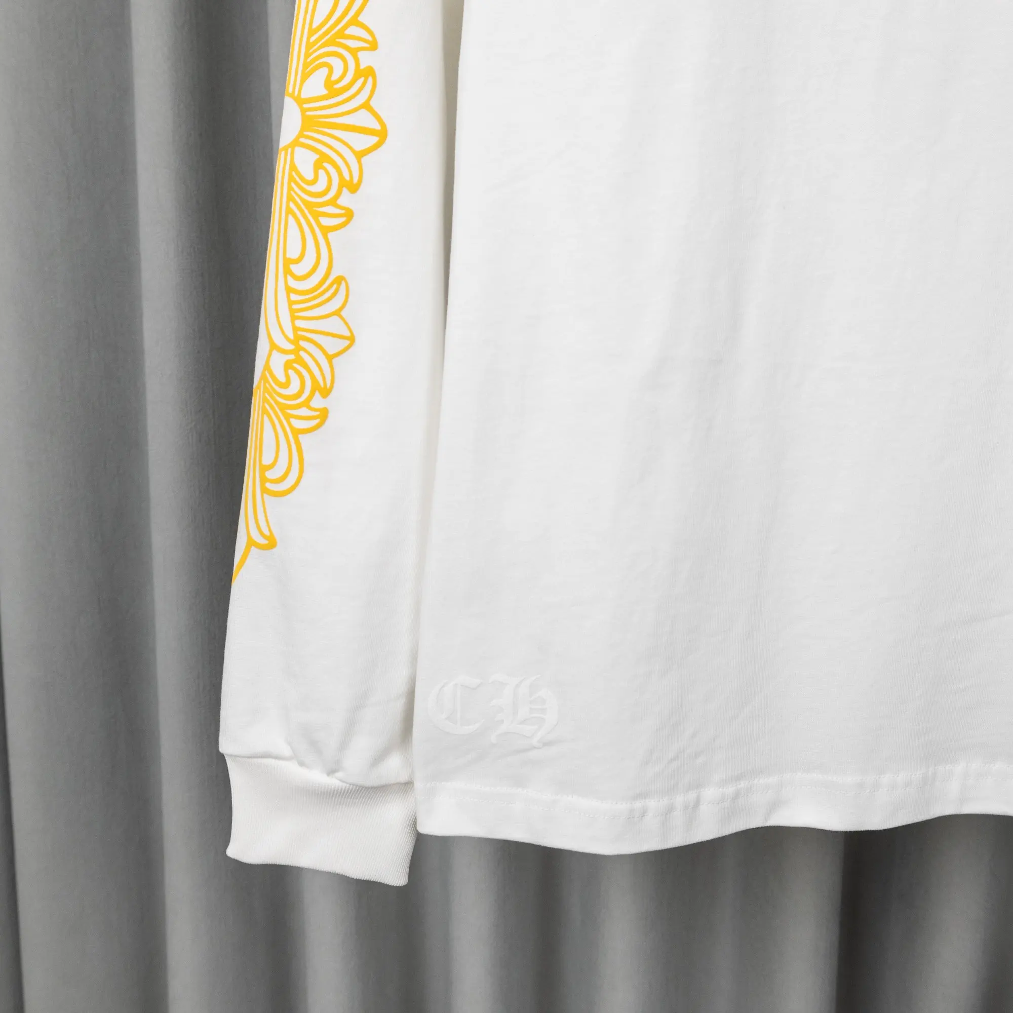 Logo Print Cotton Long-Sleeve T-Shirt D16019750 — view 10