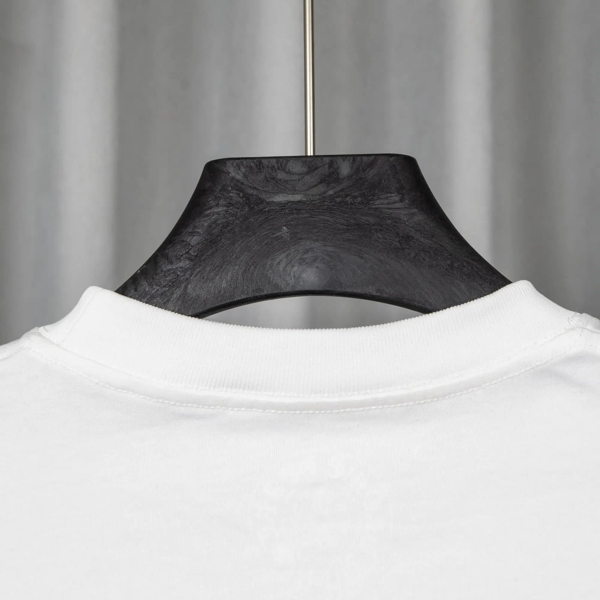Logo Print Cotton Long-Sleeve T-Shirt D16019750 — view 11
