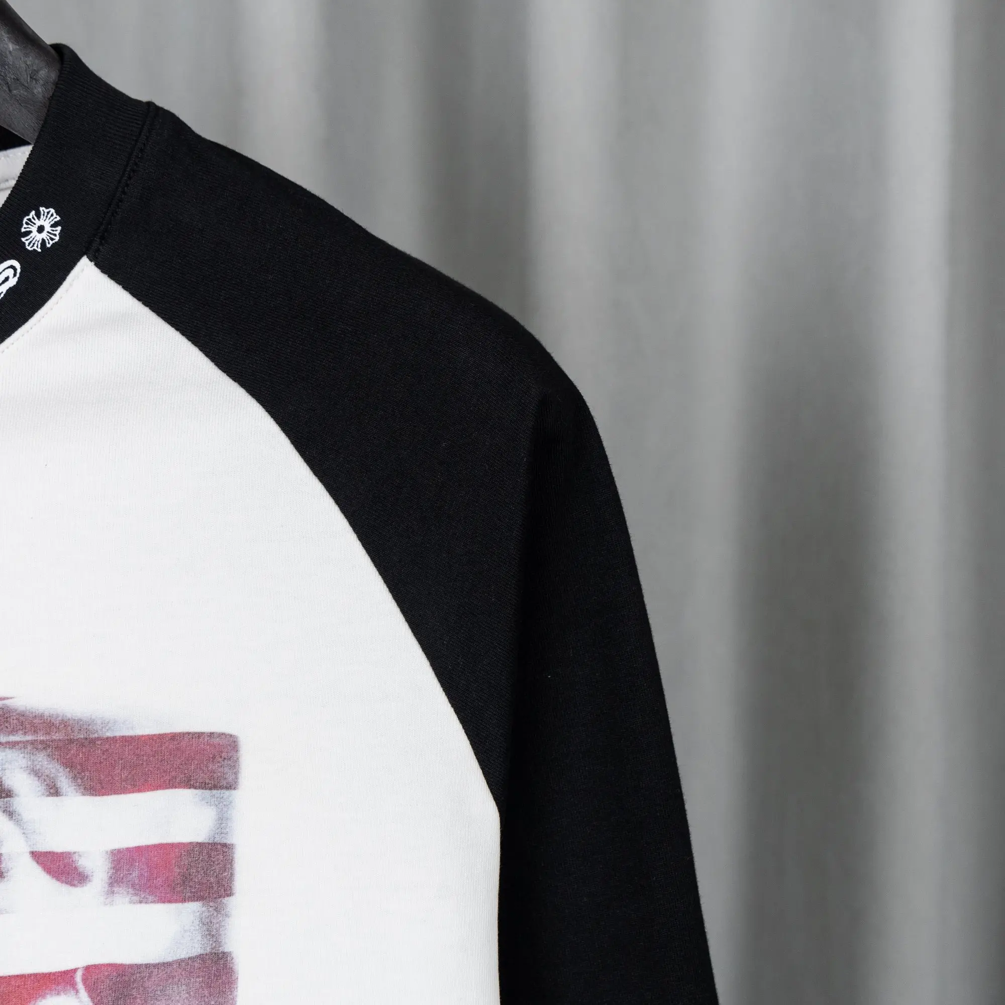 Logo-Print Cotton Jersey Long-Sleeve T-Shirt D16019734 — view 5