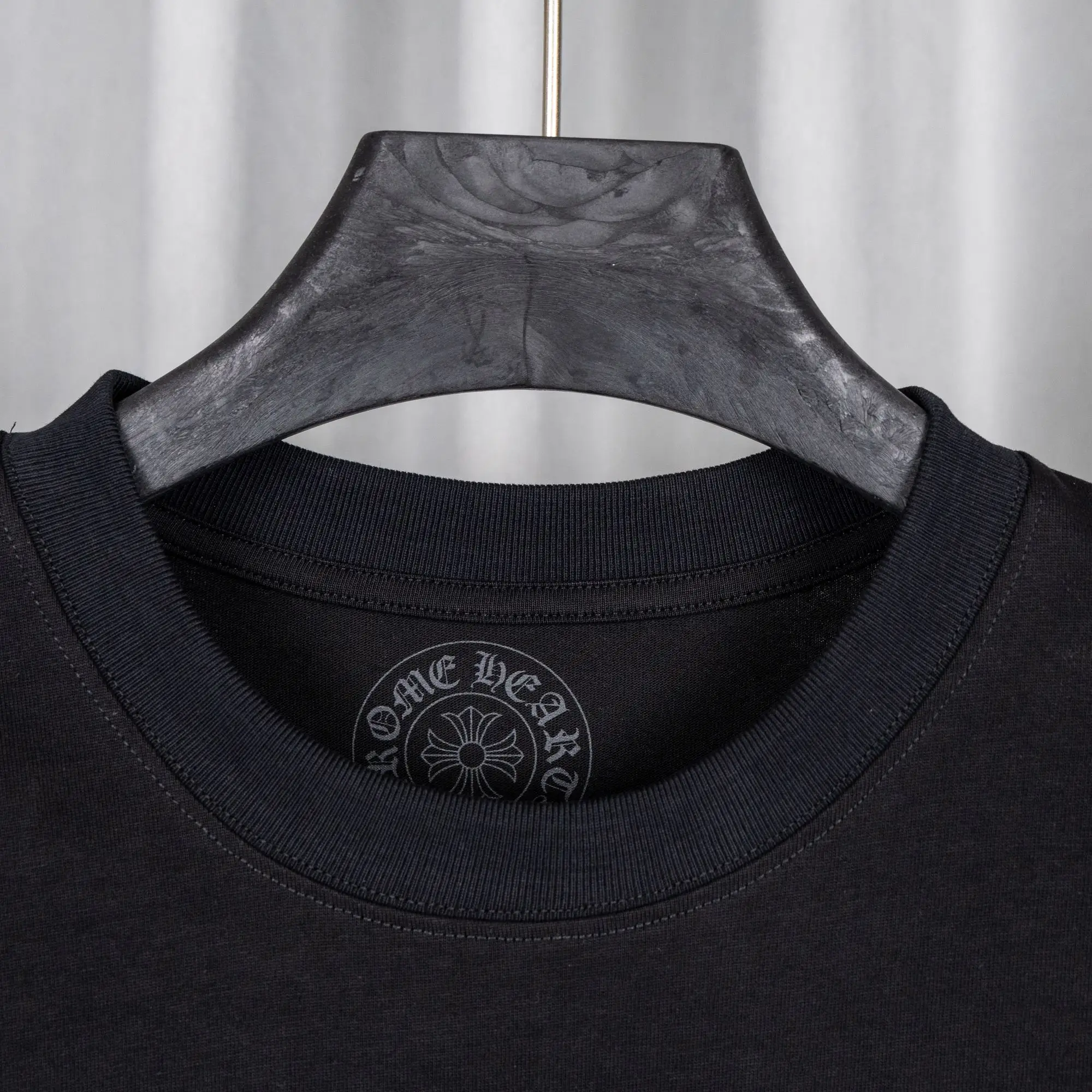 Logo-Print Cotton Jersey Long-Sleeve T-Shirt D16019746 — view 4