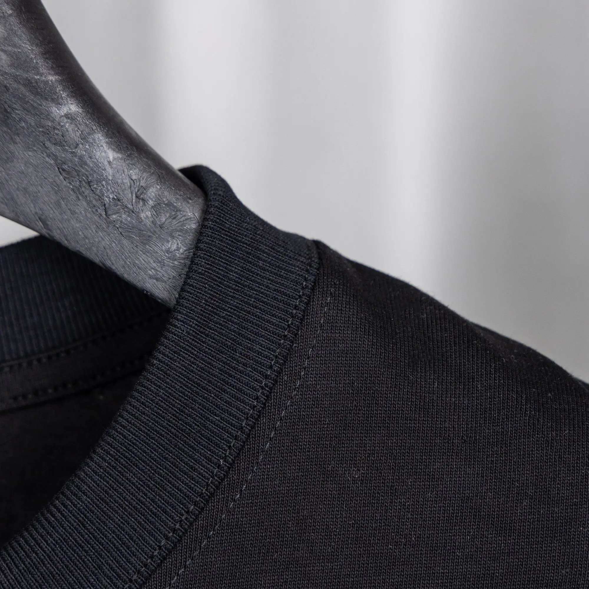 Logo-Print Cotton Jersey Long-Sleeve T-Shirt D16019746 — view 11