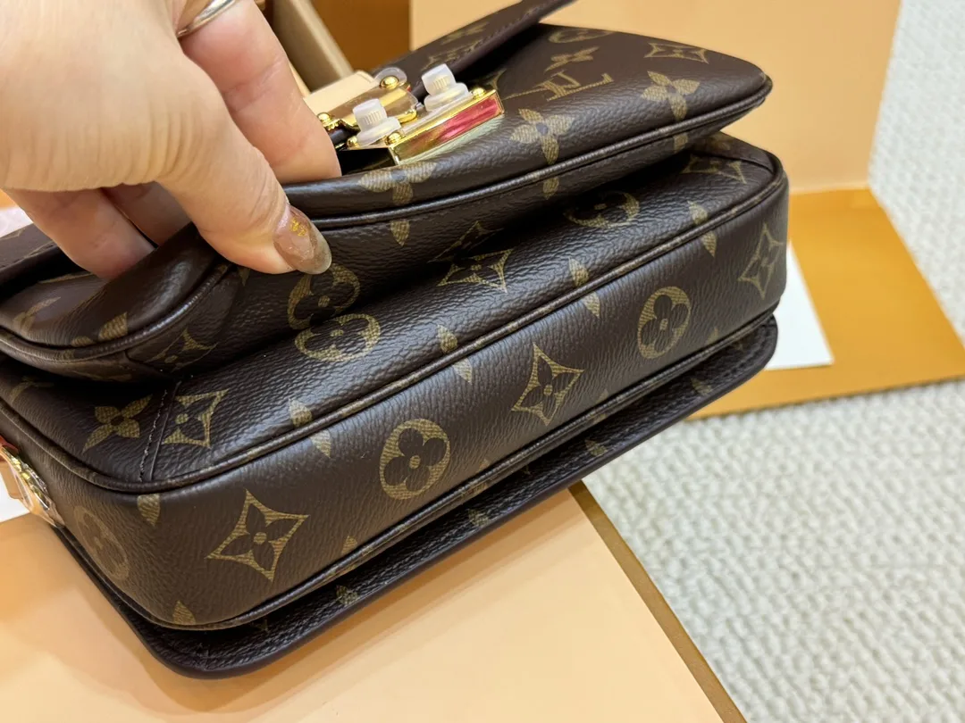 Monogram East West Pochette Metis Bag D50017796 — view 9