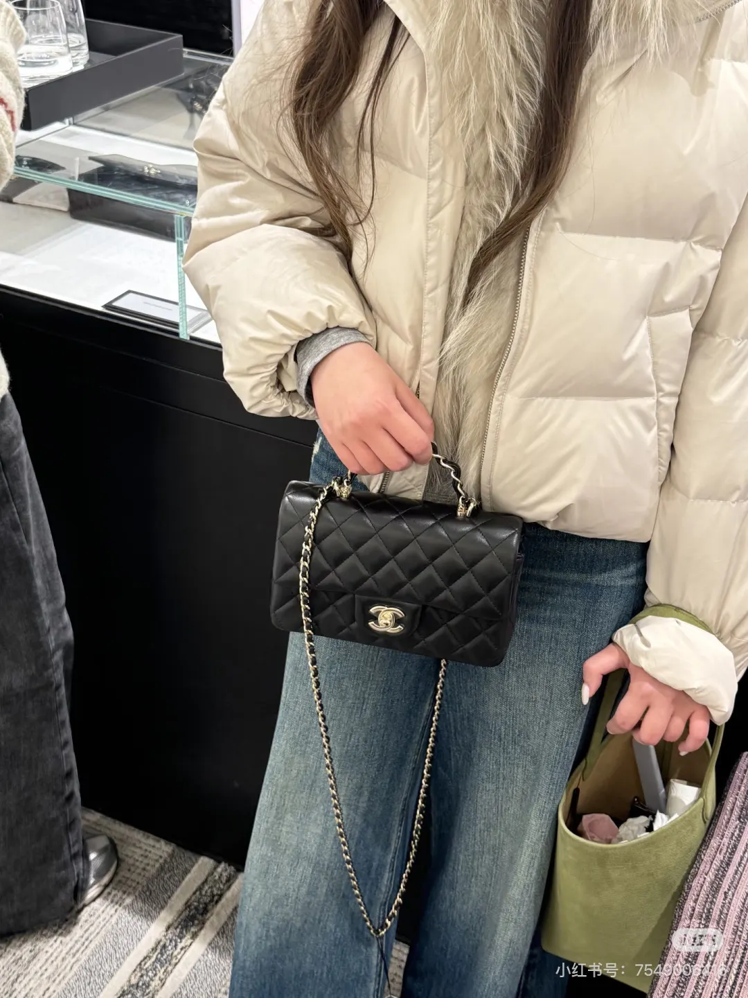 Classic Flap Top-Handle Bag D30018036 — view 5