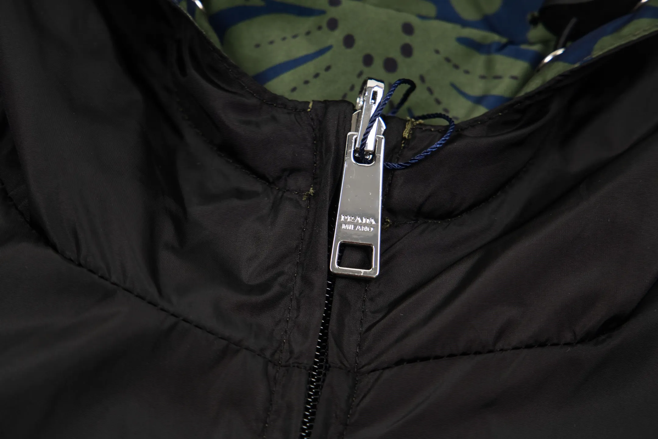 Reversible Floral-Print Re-Nylon Hooded Jacket D30521670 — view 6