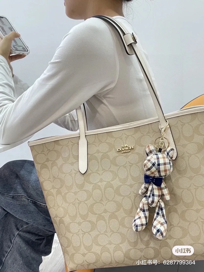 Signature Coated Canvas Tote Bag D25518258 — view 5