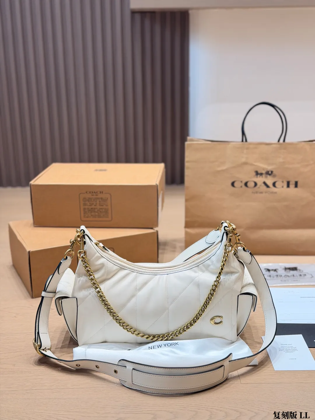 Coach Pocket Juliet 30 Quilted Shoulder Bag D36018197 — view 20