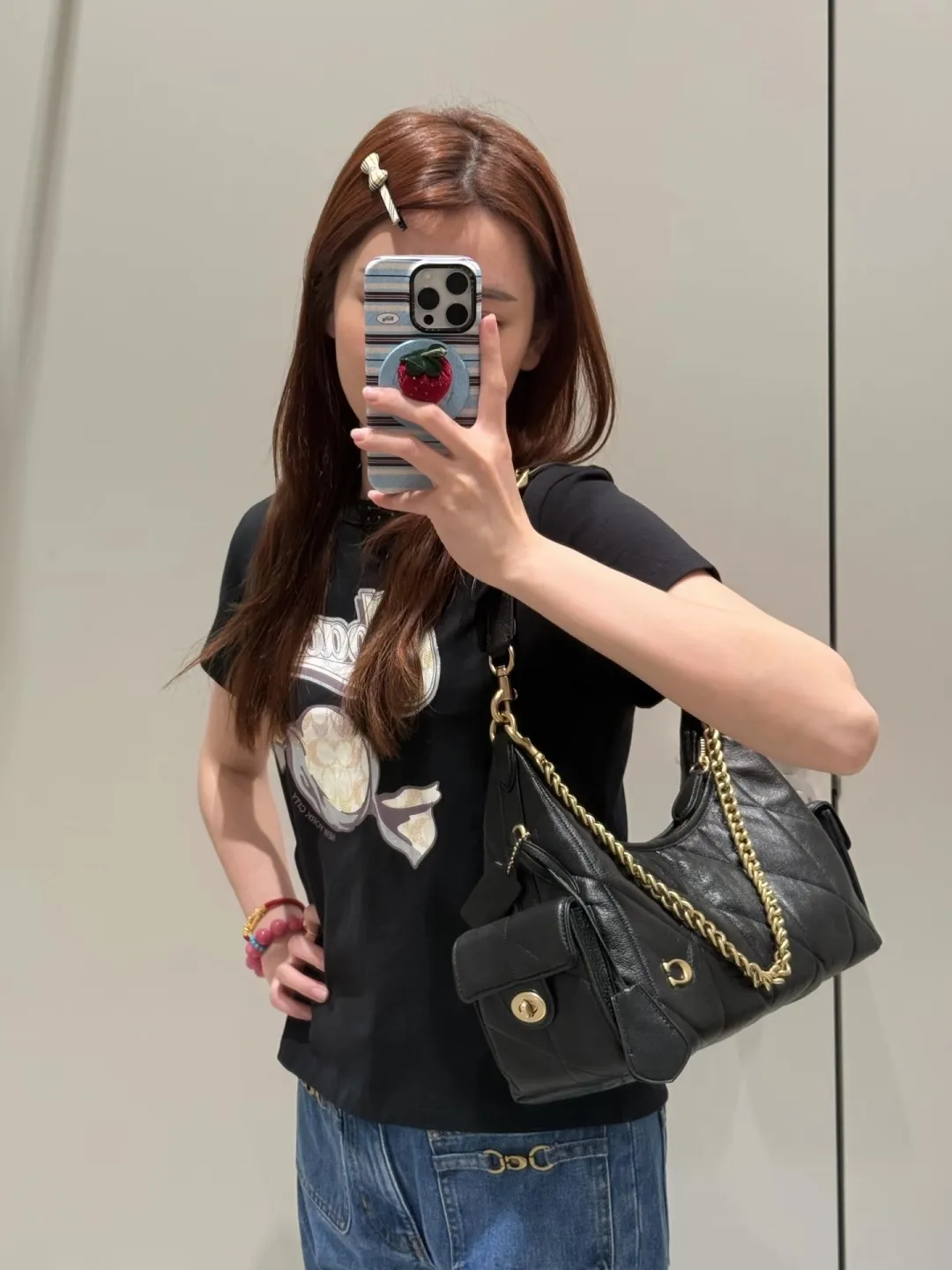 Coach Pocket Juliet 30 Quilted Shoulder Bag D36018198 — view 3