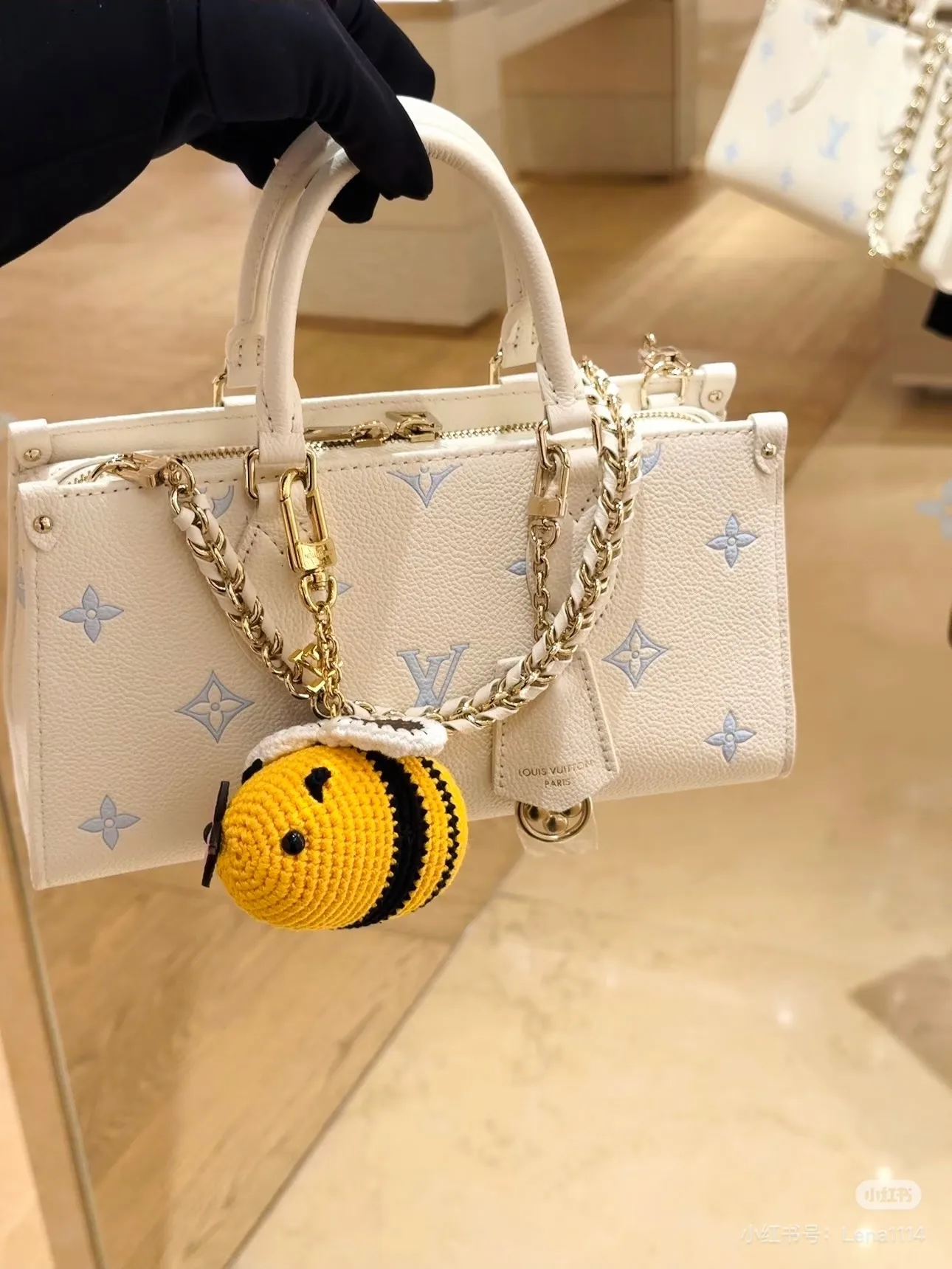 Monogram Empreinte Top-Handle Bag D32018245