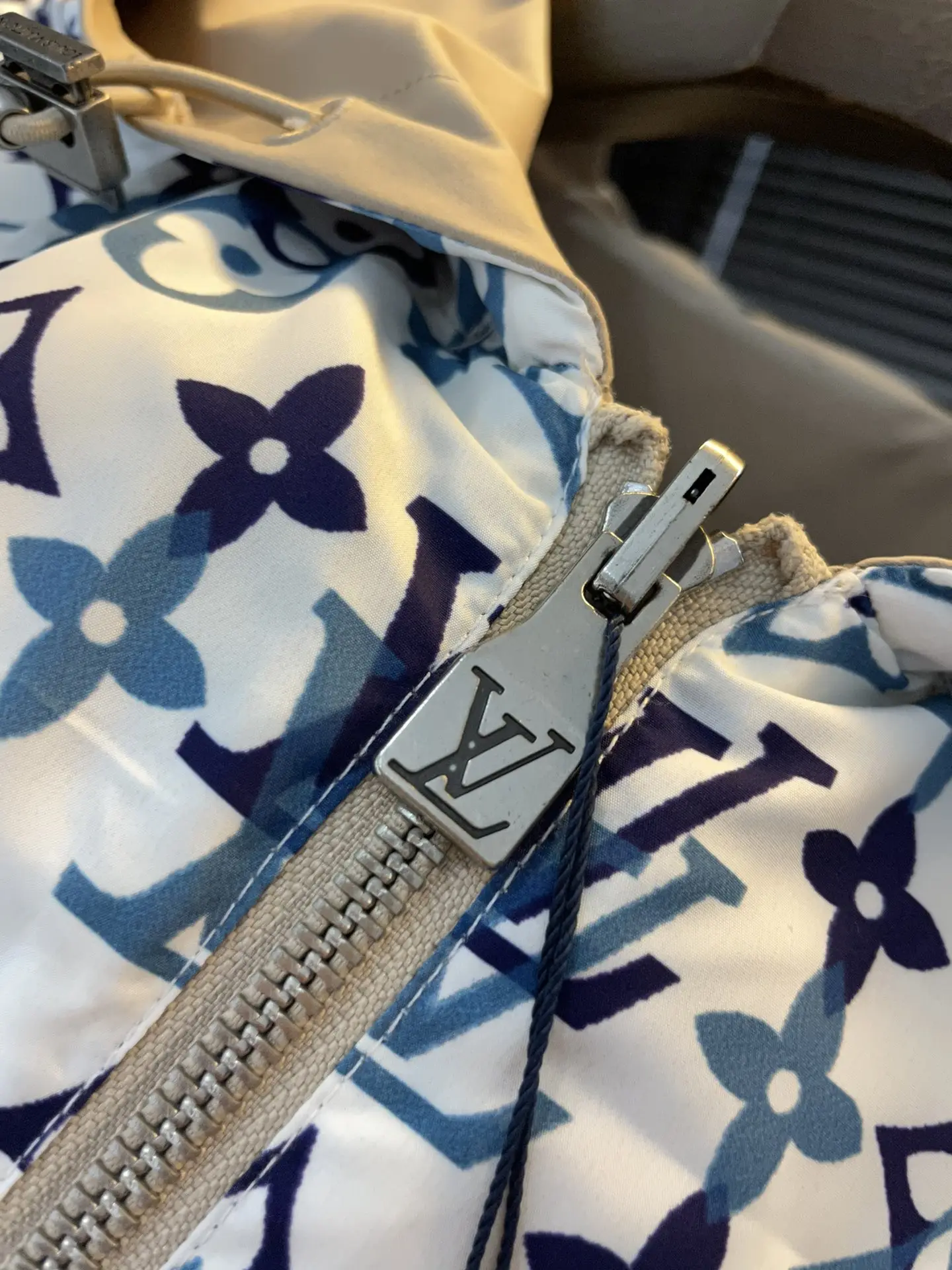 Reversible Monogram Hooded Jacket D34023360 — view 7