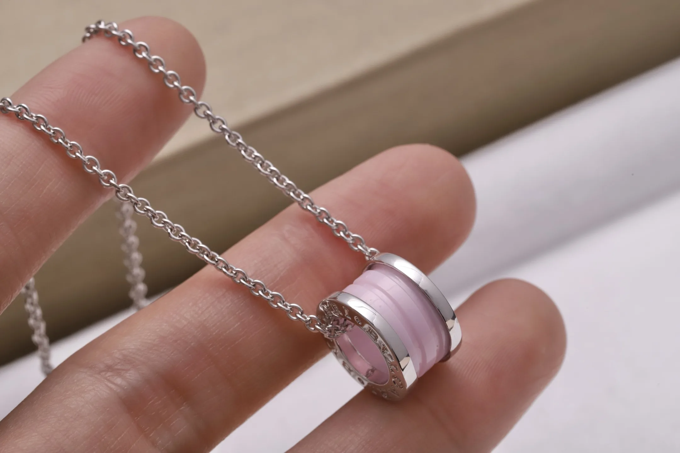 B.zero1 Pink Ceramic Pendant Necklace (Sterling Silver) D28517144 — view 5