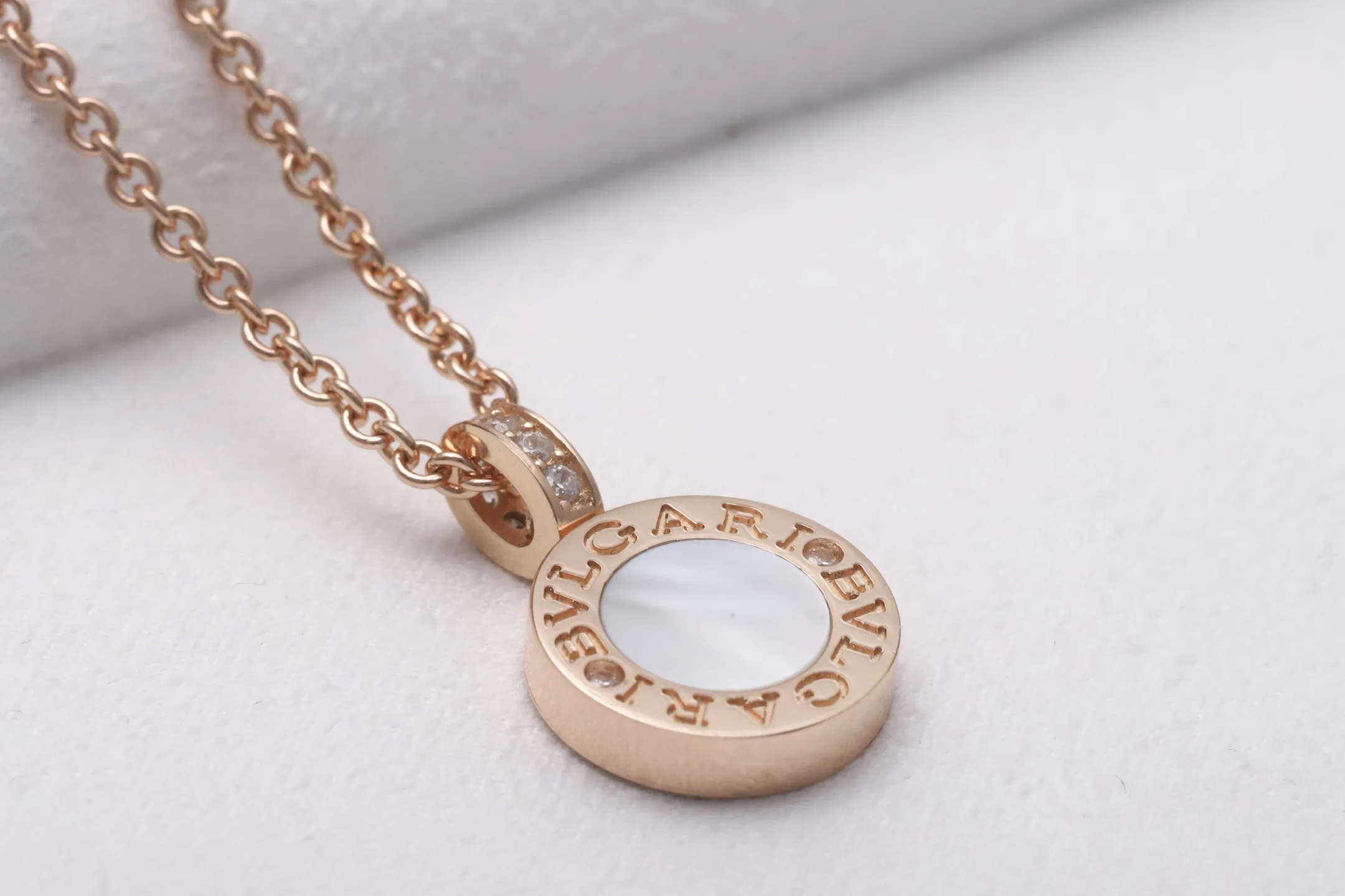 Bulgari Reversible Onyx and Mother-of-Pearl Necklace (Sterling Silver) D29517169 — view 5
