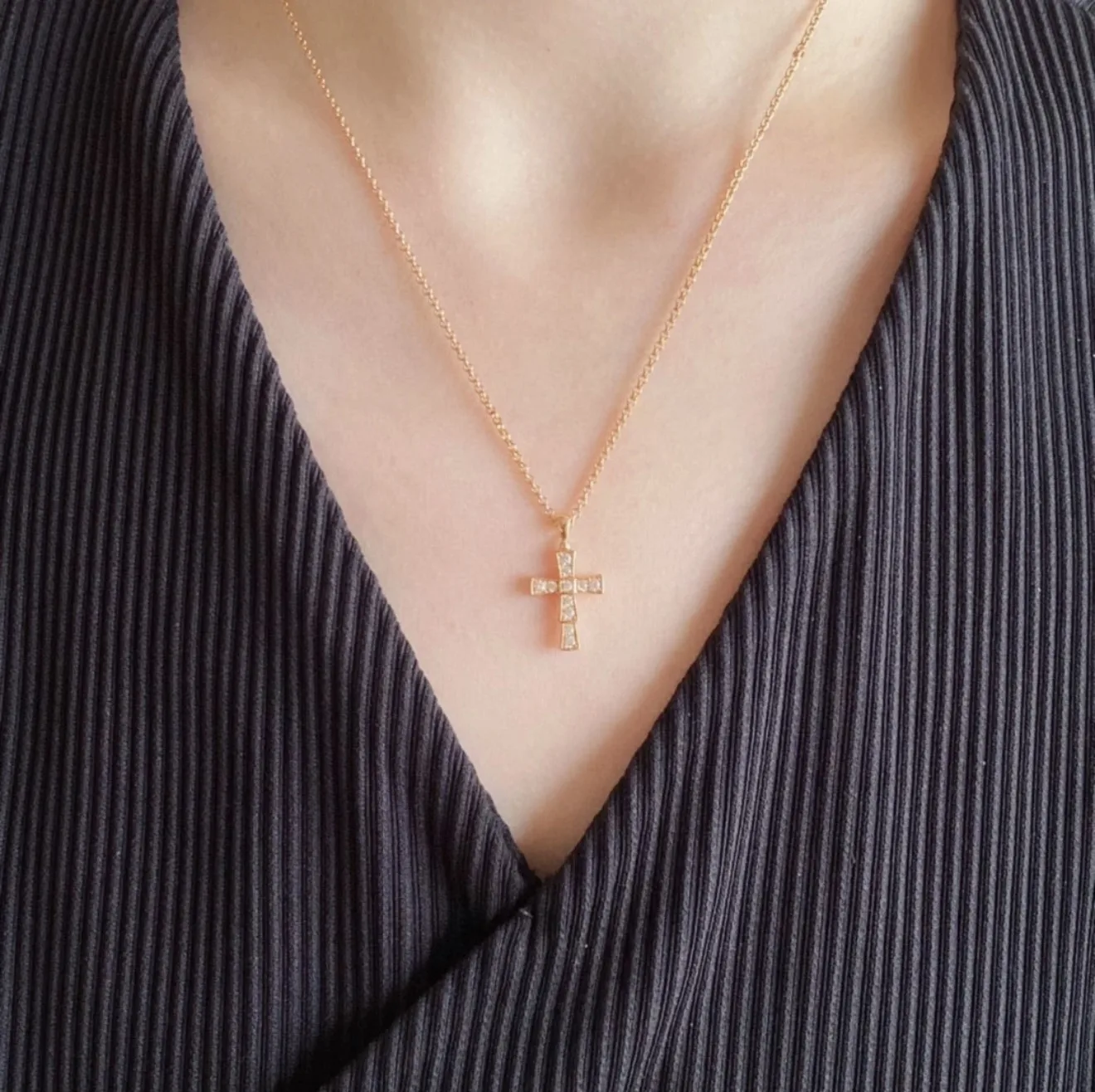 Croce Crystal Cross Pendant Necklace (Gold-Plated Brass) D15017154 — view 12