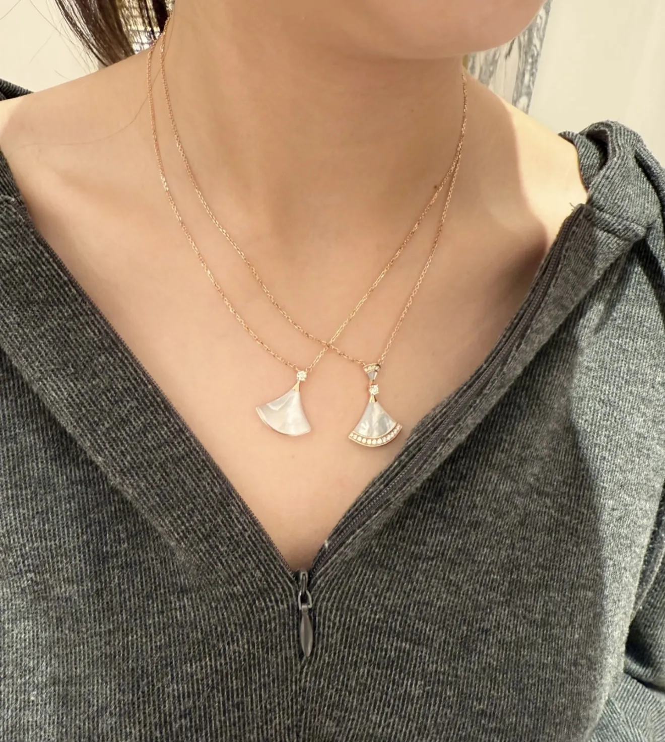 Diva's Dream Mother-of-Pearl Pendant Necklace (Gold-Plated Brass) D16517165 — view 11