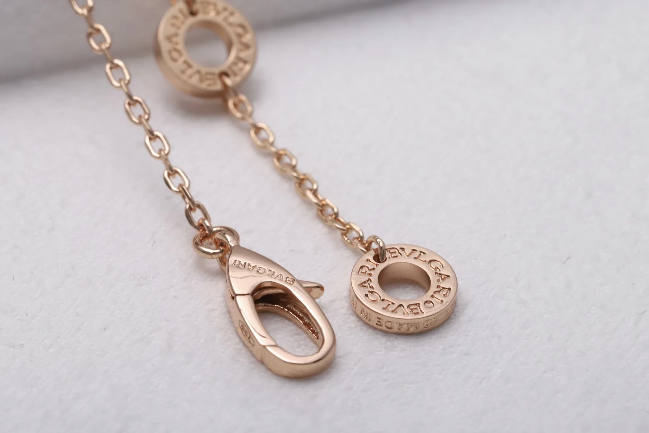 Divas' Dream Pendant Necklace in Rose Gold-Plated Silver with Pink Opal D23517160 — view 6