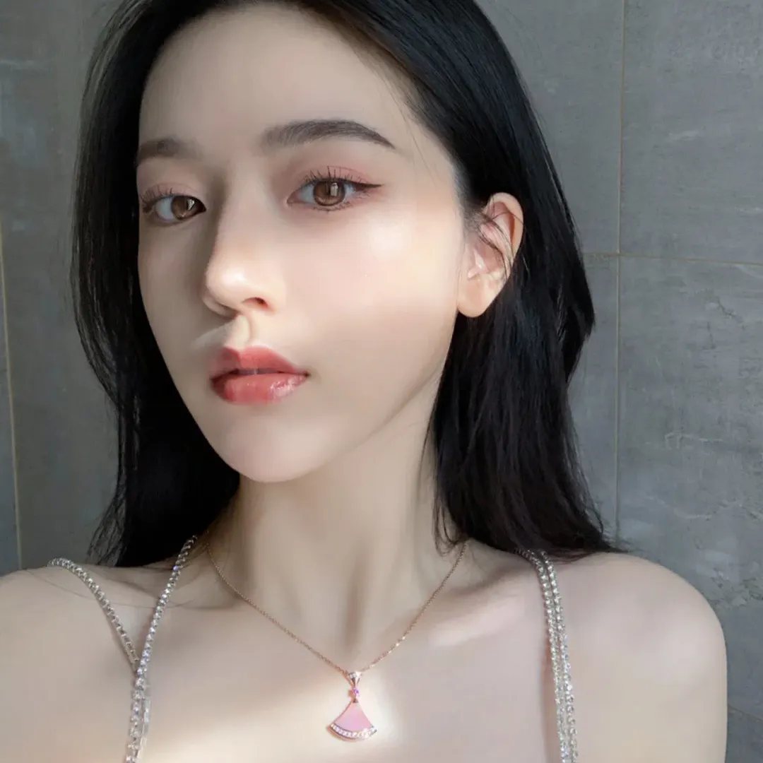 Divas' Dream Pendant Necklace in Rose Gold-Plated Silver with Pink Opal D23517160 — view 11