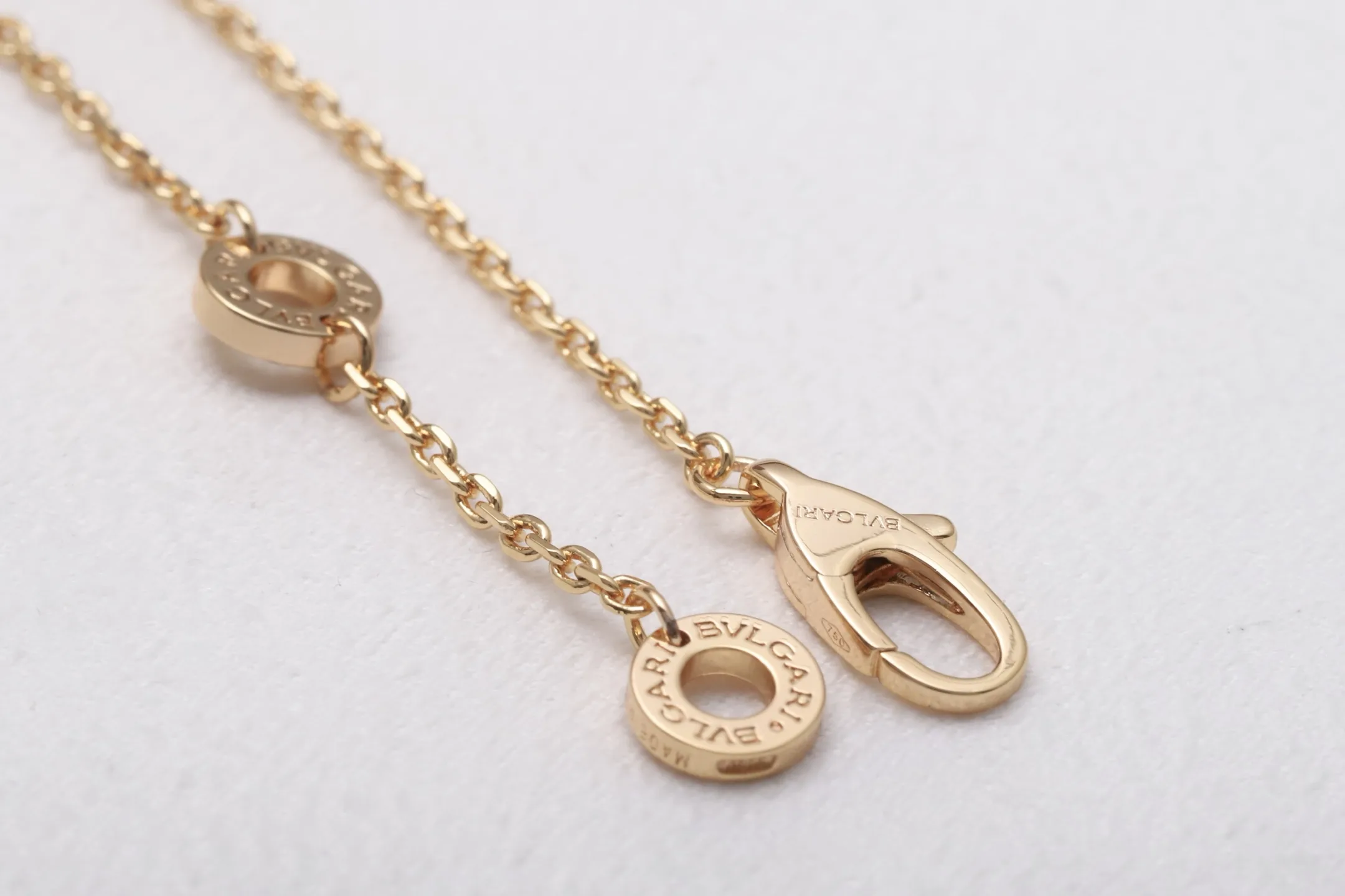 Divas' Dream Mosaic Pendant Necklace (Gold-Plated Brass) D19517158 — view 6