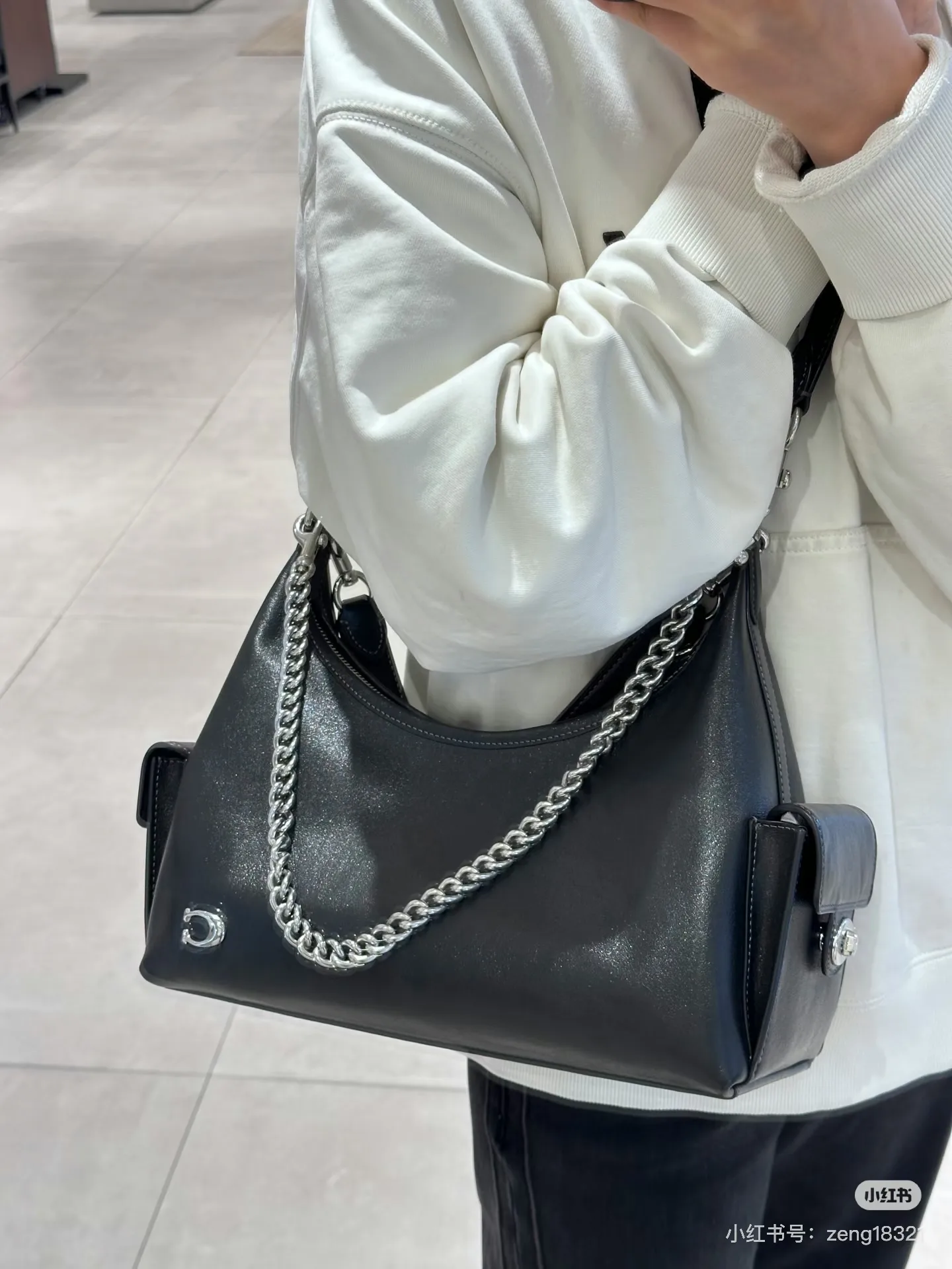 Coach Pocket Juliet Horn Bag D35518356 — view 9