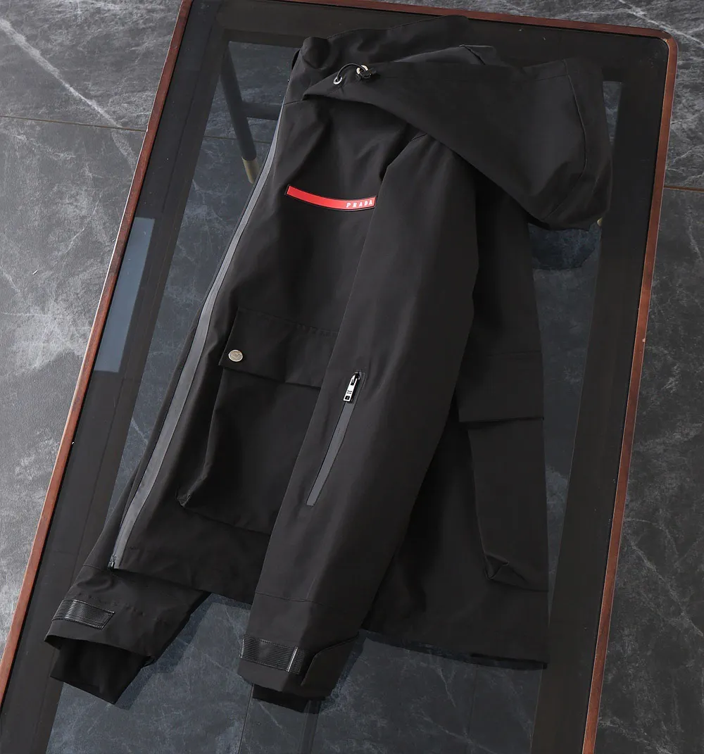 Logo-Patch Hooded Shell Jacket D25014336 — view 4
