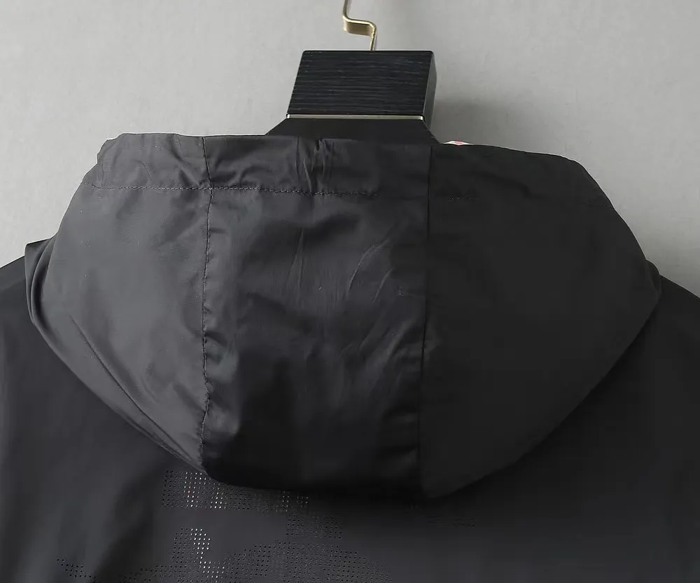 Check-Lined Hooded Shell Jacket D26014337 — view 8