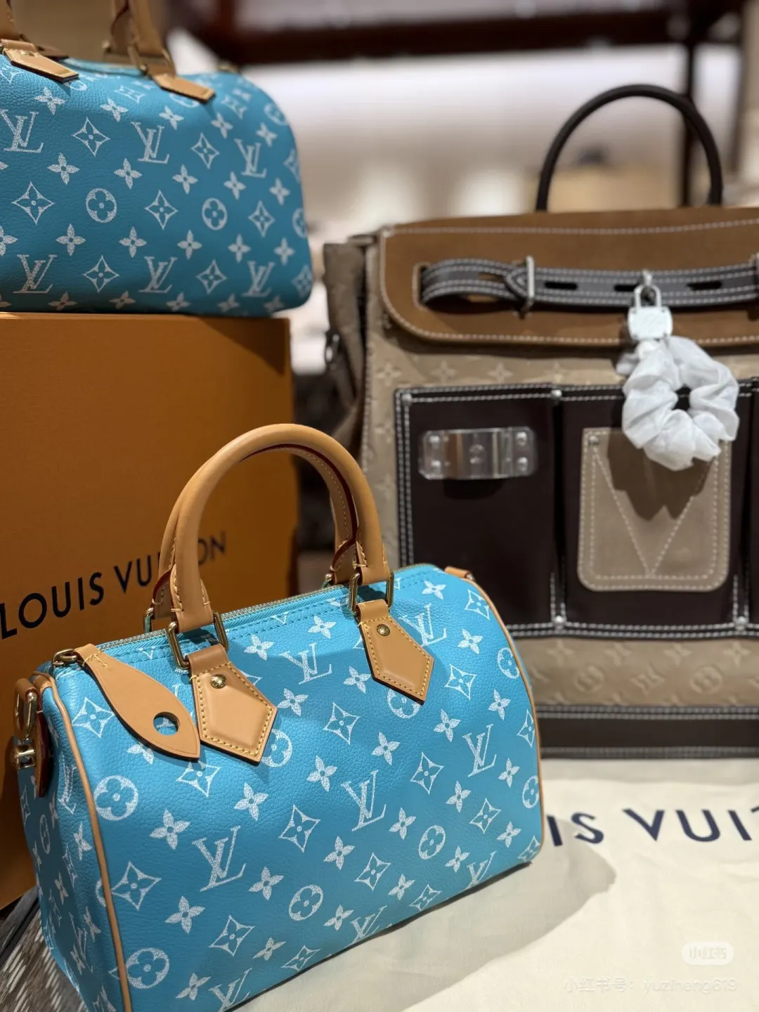 Speedy Bandoulière 25 Monogram Handbag D43017806 — view 2