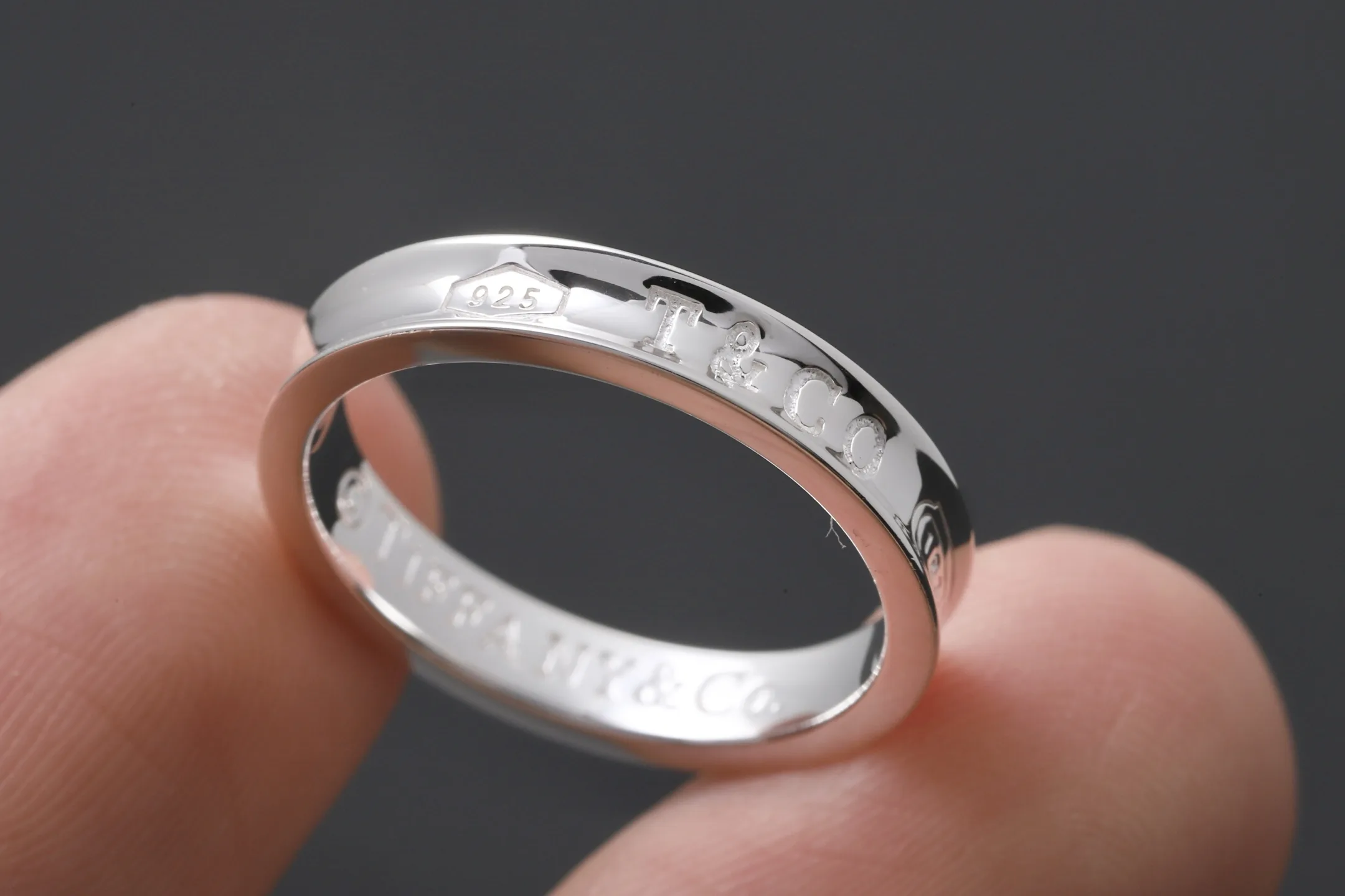 1837 Engraved Band Ring (Sterling Silver) D17016804 — view 5