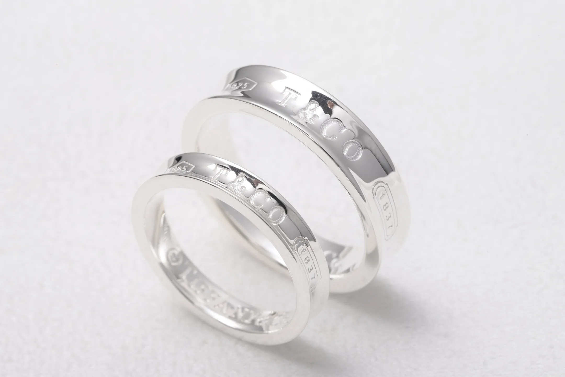 1837 Engraved Band Ring (Sterling Silver) D17016804 — view 7