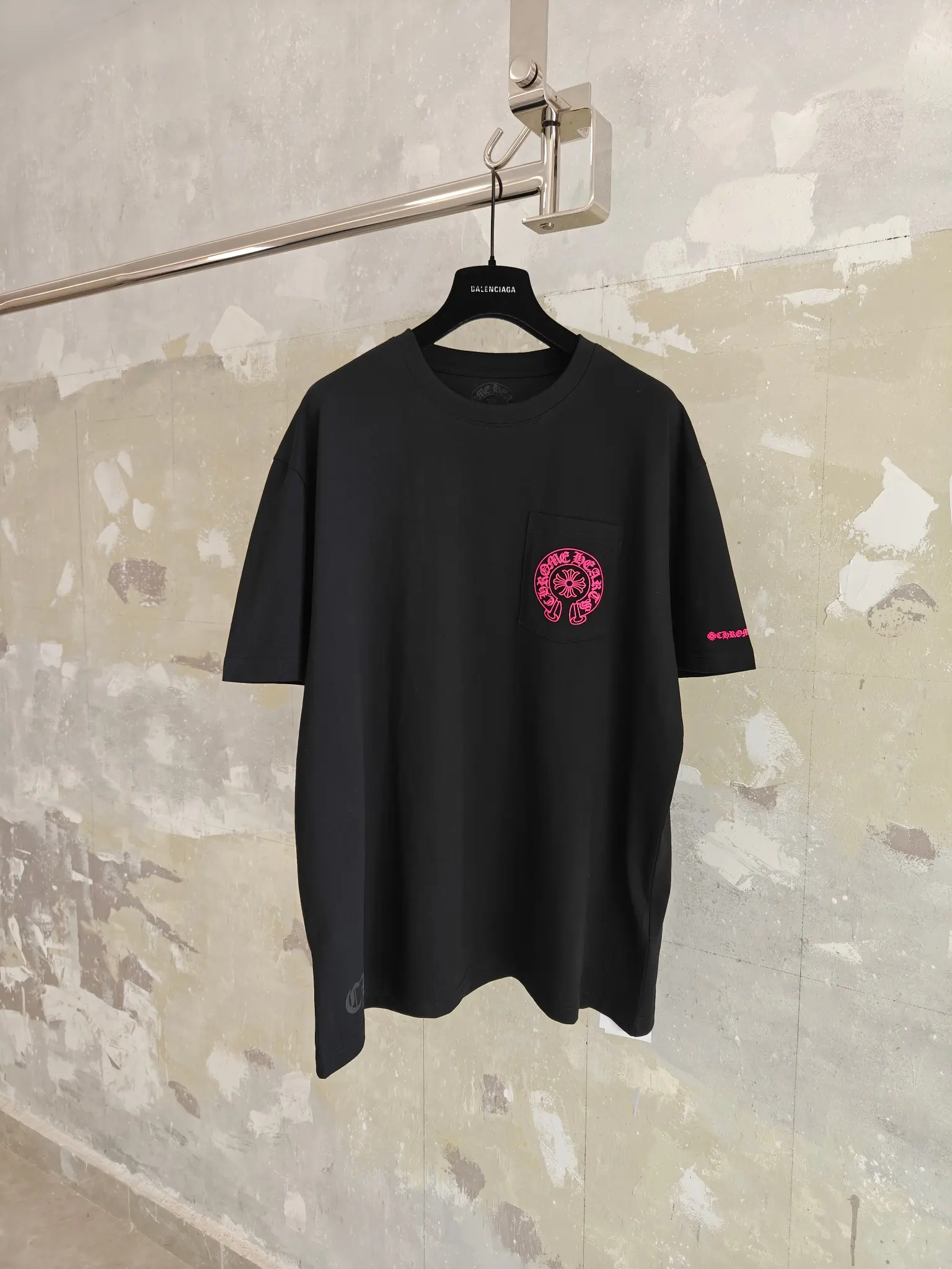 Logo Print Cotton Pocket T-Shirt D16014260
