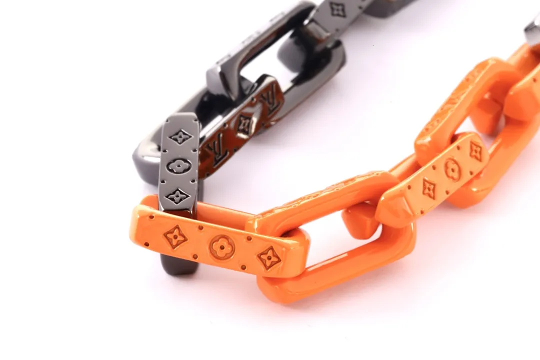 Monogram Chain Links Bracelet (Titanium Steel) D11017410 — view 3