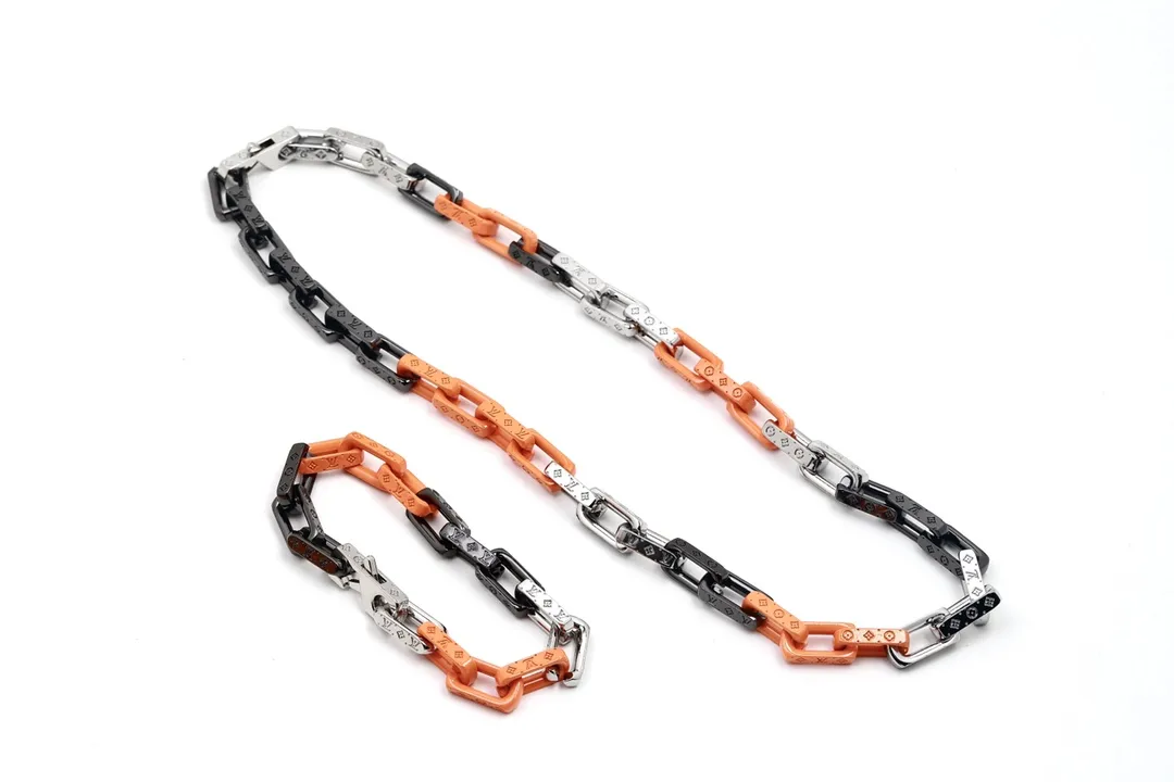 Monogram Links Chain Necklace (Titanium Steel) D15017353 — view 6