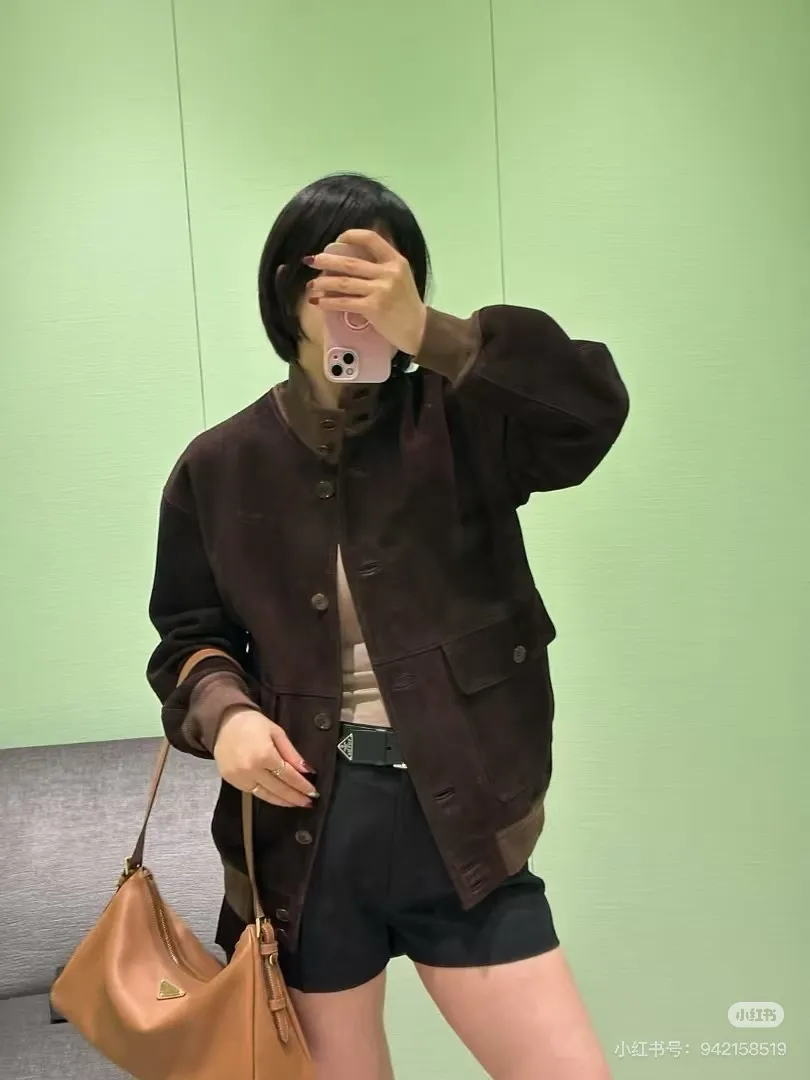 Prada Hobo Shoulder Bag D31018184 — view 5