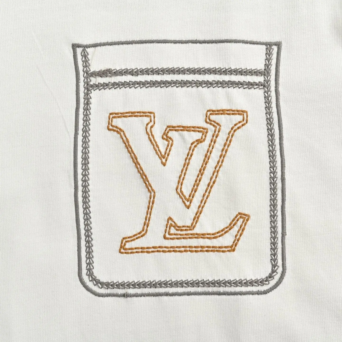 Embroidered Faux-Pocket Cotton T-Shirt D20512635 — view 8