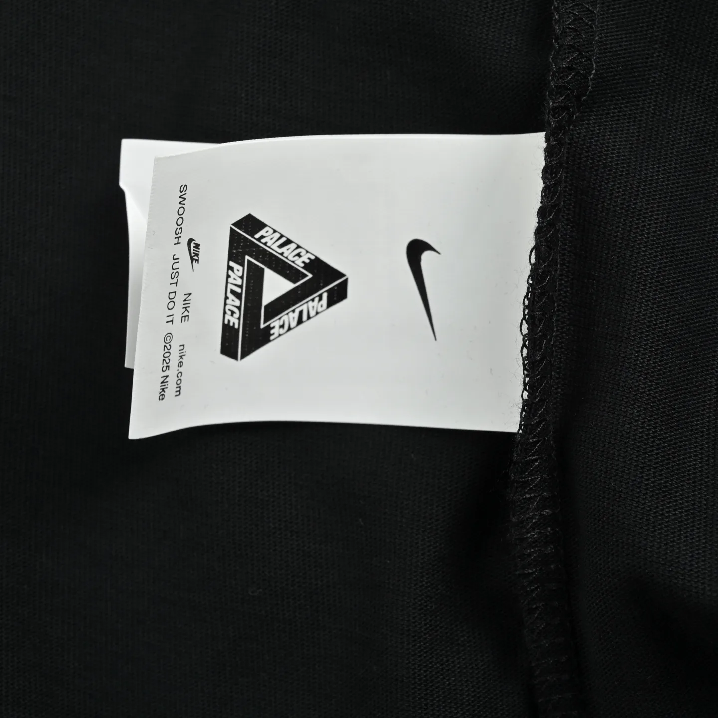 Nike x Palace Logo Print T-Shirt D20512601 — view 6