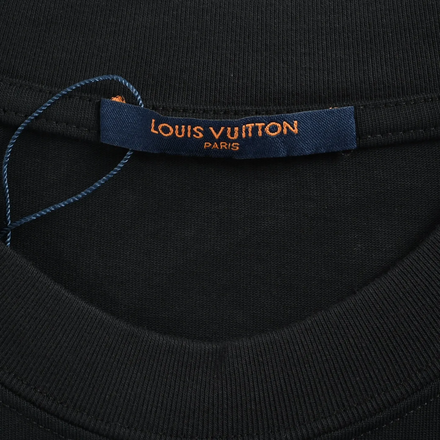 Embroidered Monogram Logo Cotton T-Shirt D21012622 — view 5