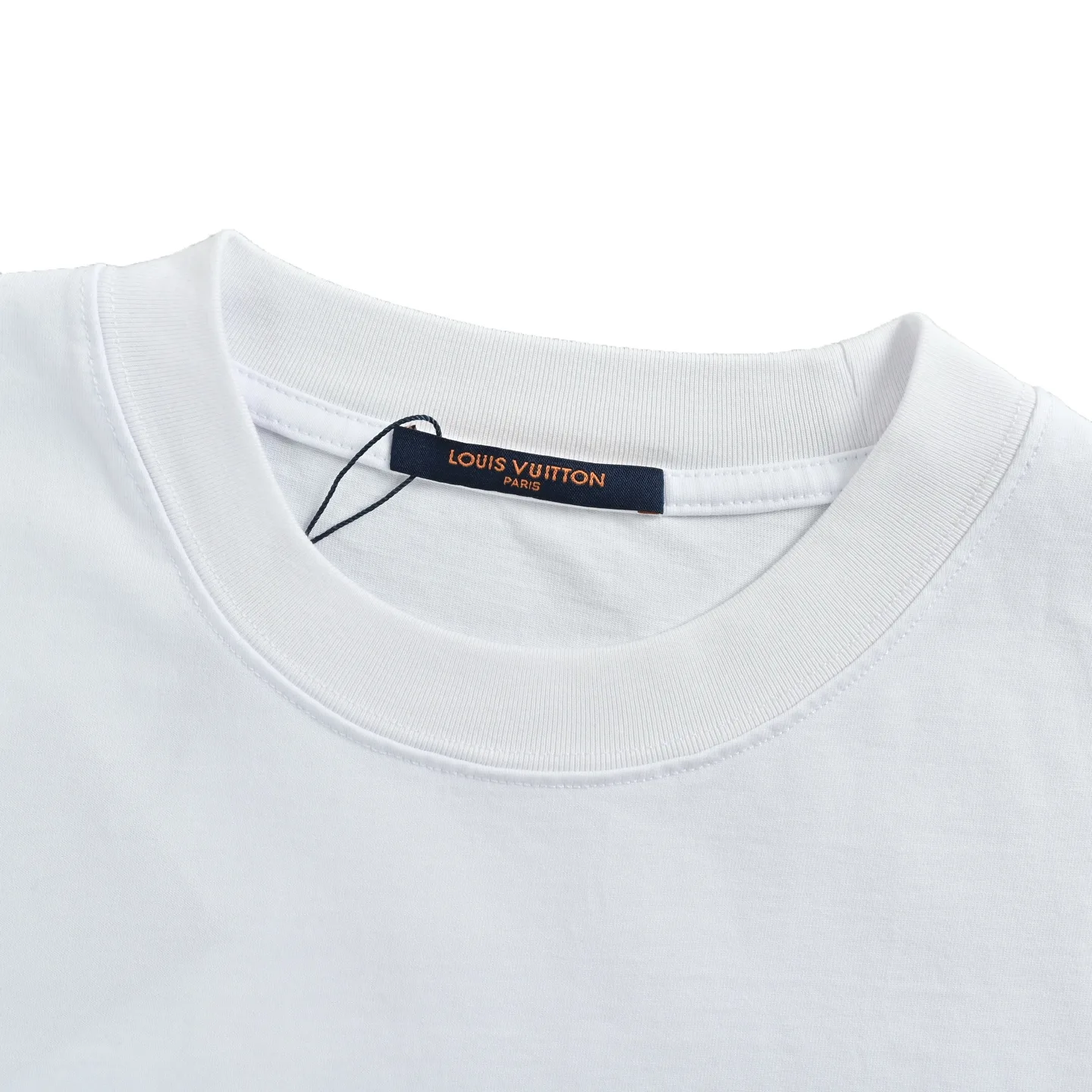 Embroidered Monogram Flower Cotton T-Shirt D21012621 — view 4