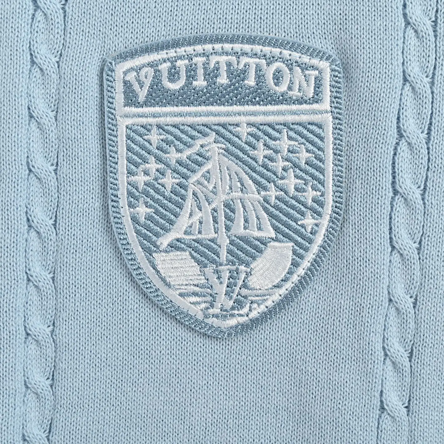 Embroidered Logo Knit Short-Sleeve Sweater D22012627 — view 8