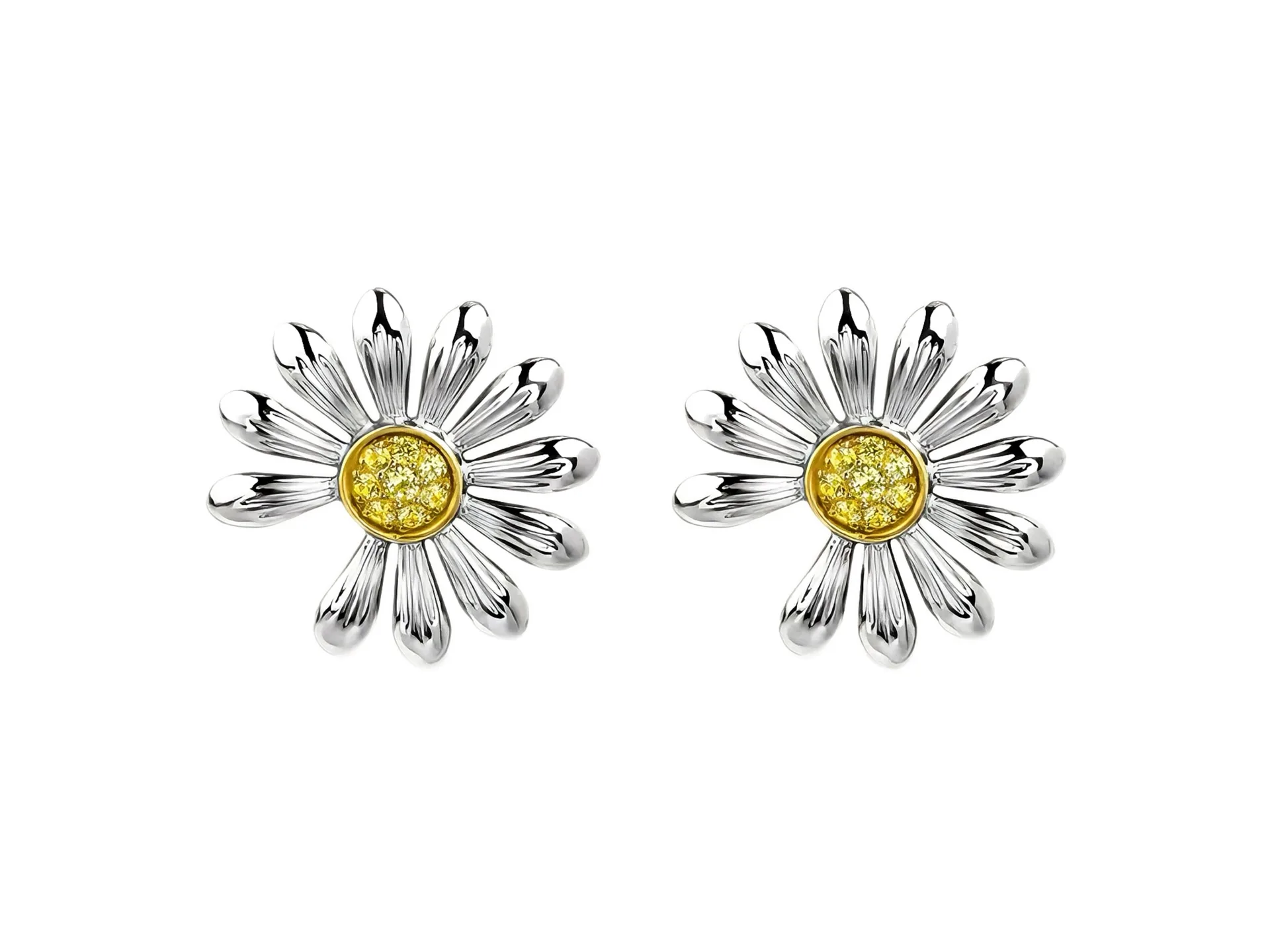 Daisy Flower Stud Earrings in Sterling Silver D26017029