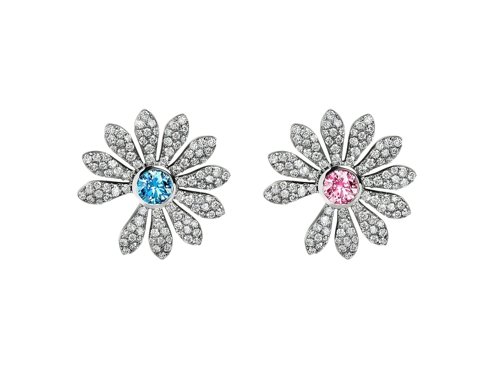 Daisy Pavé Cubic Zirconia Stud Earrings (Sterling Silver) D26017030