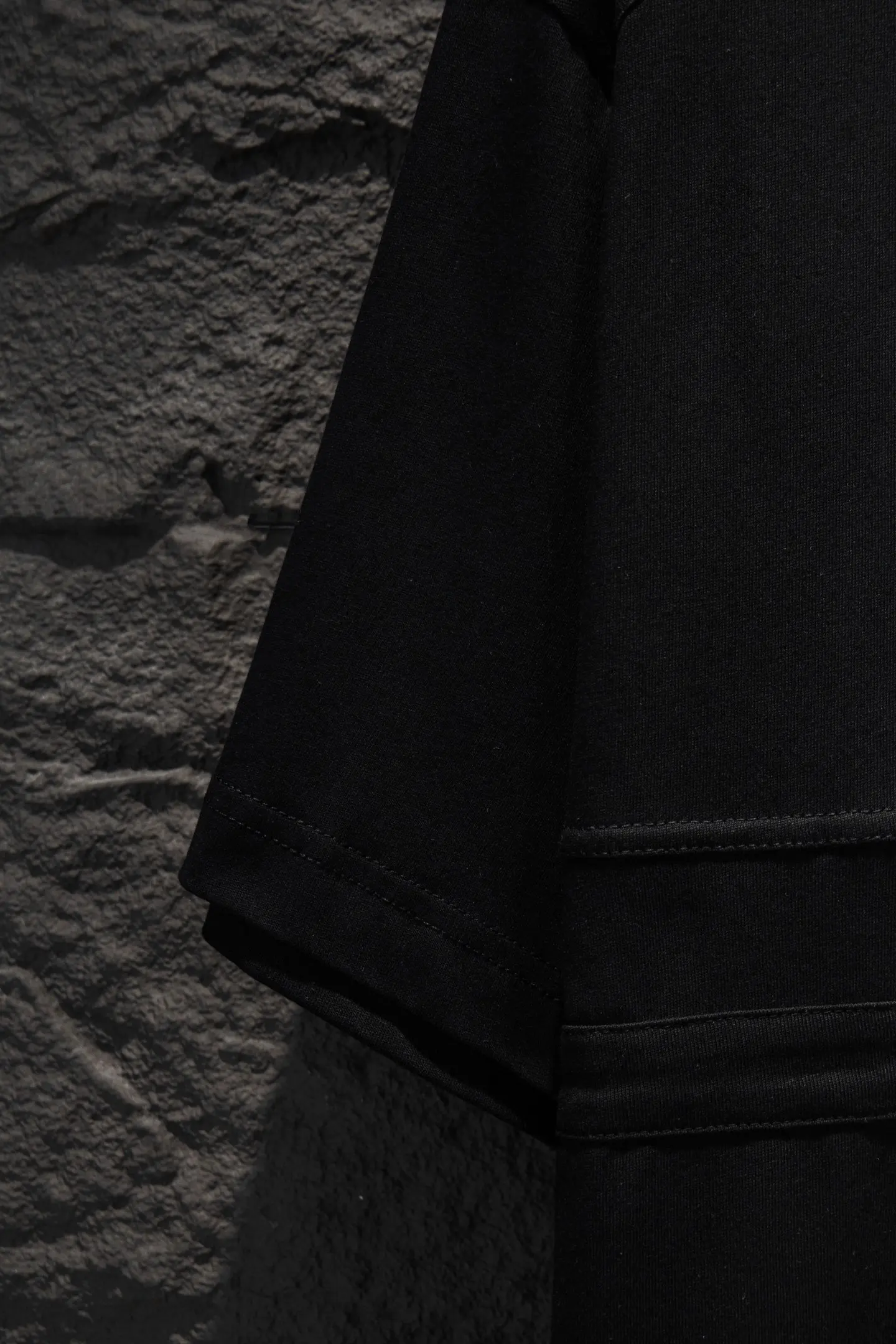 Embroidered Panelled Cotton T-Shirt D12515058 — view 6