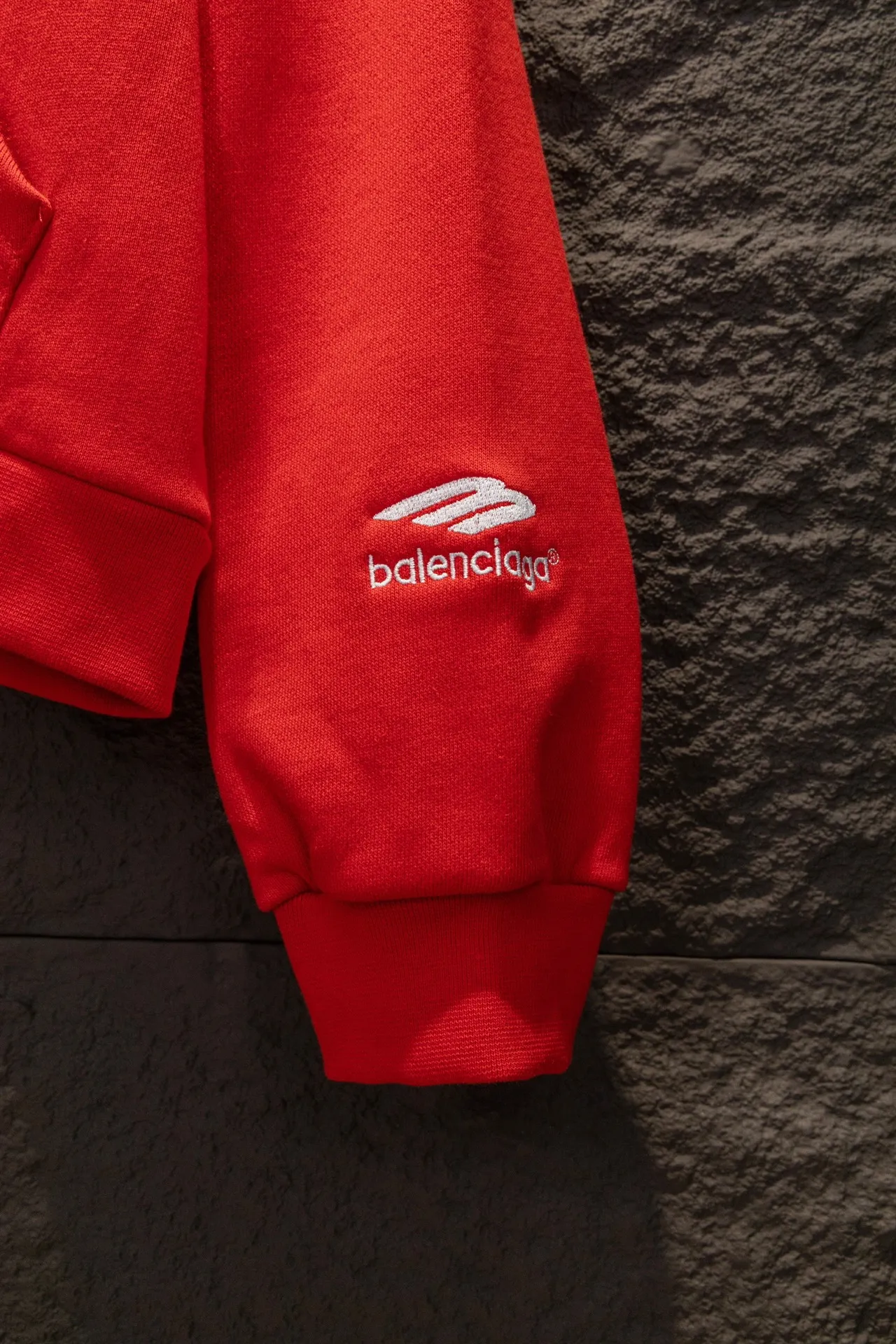 Logo-Embroidered Oversized Zip-Up Hoodie D21923009 — view 7