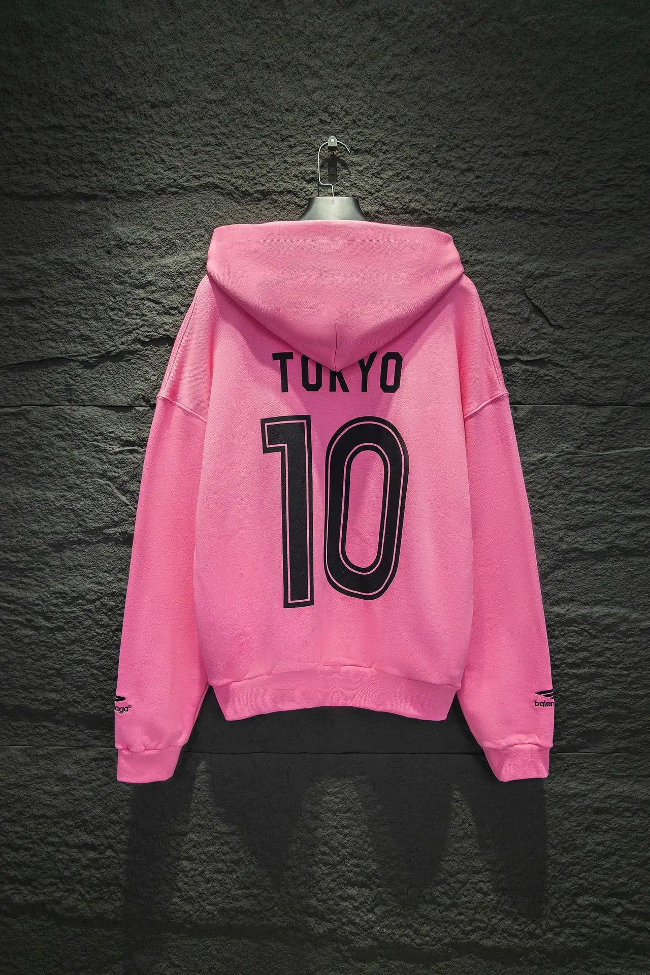 Logo-Embroidered Oversized Zip-Up Hoodie D21923008 — view 2