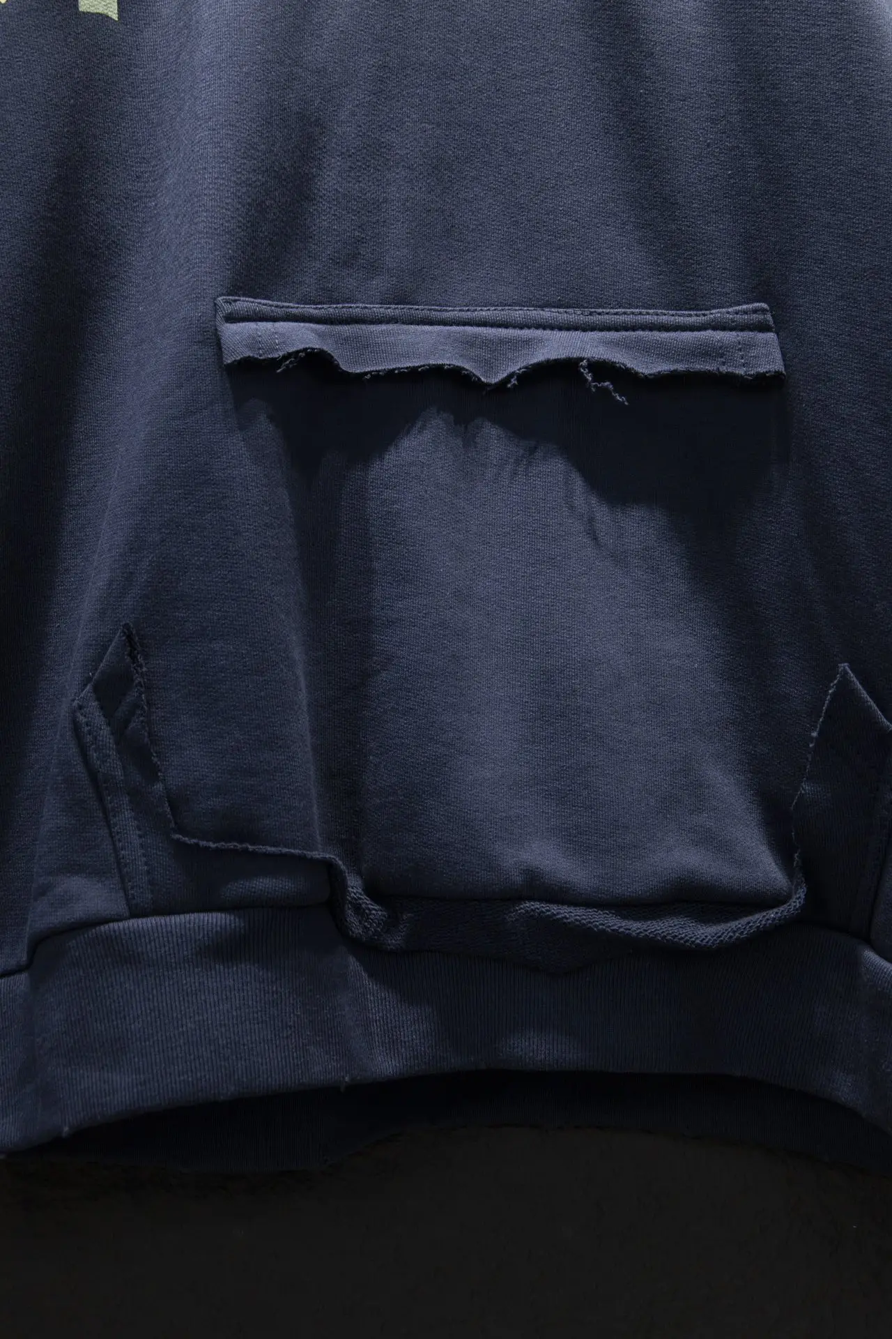 Tape Logo Distressed Oversized Hoodie D19523004 — view 7