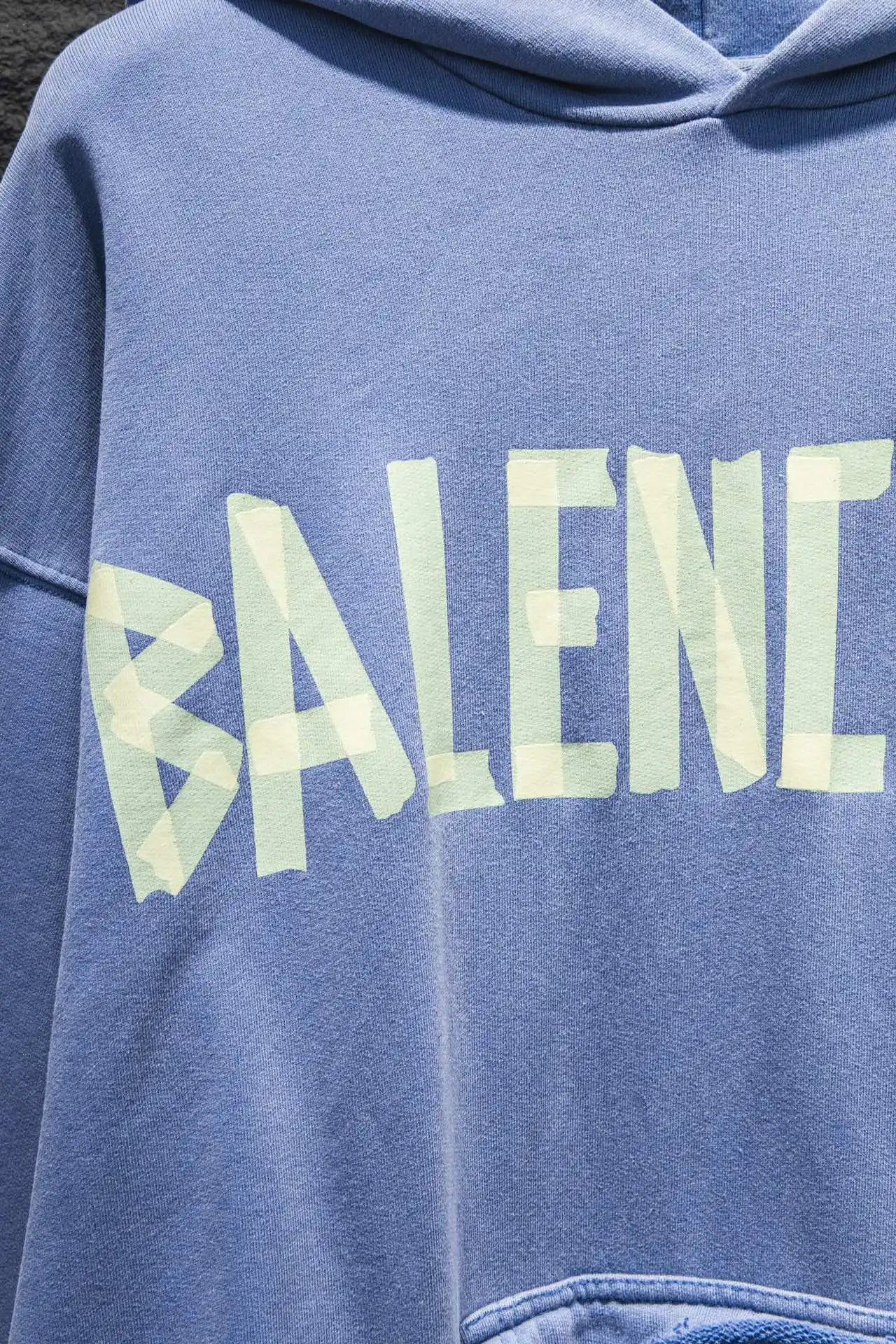 Tape Logo Distressed Oversized Hoodie D19523001 — view 6